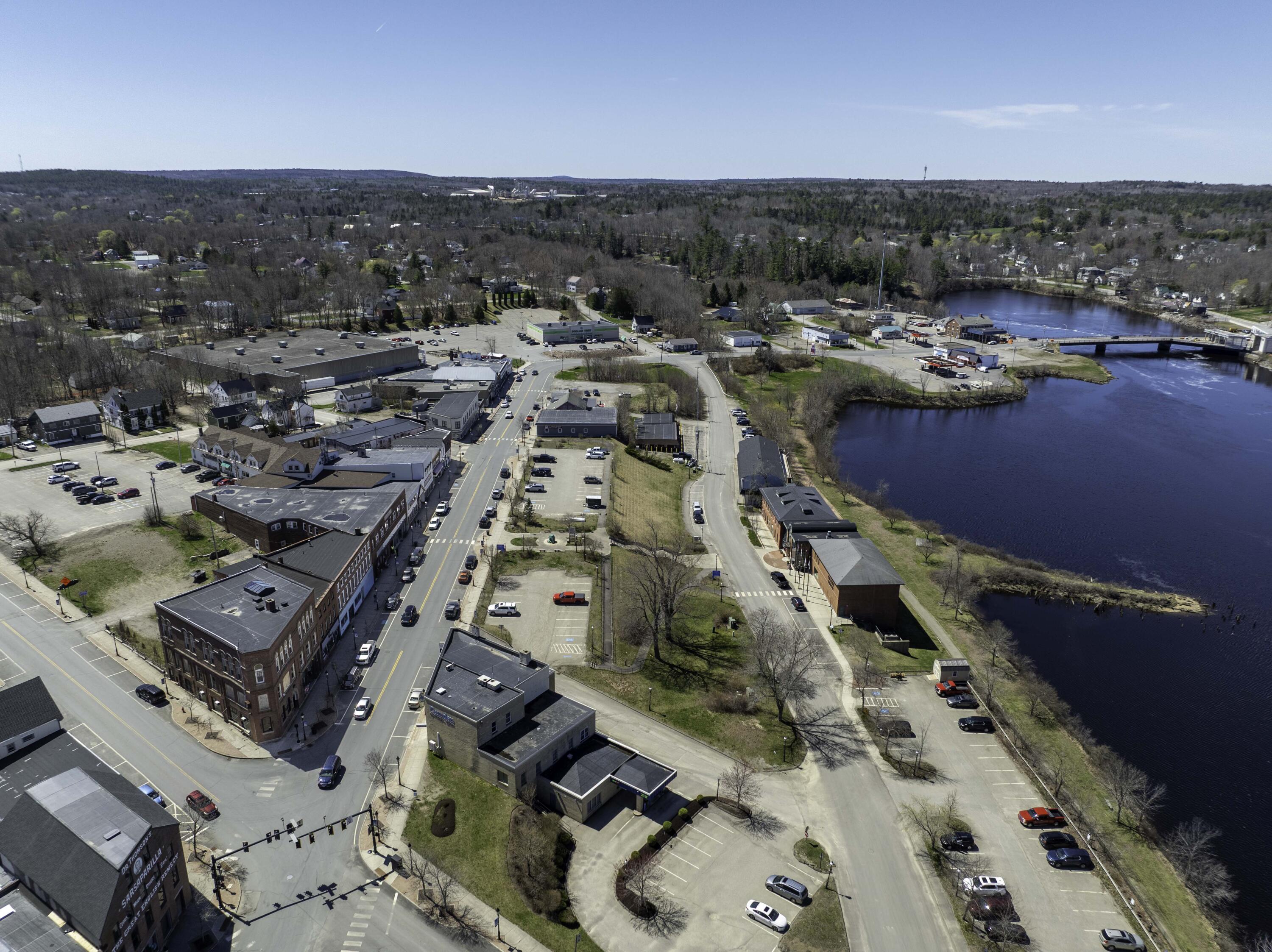 339 Main Street, Calais, ME, 04619