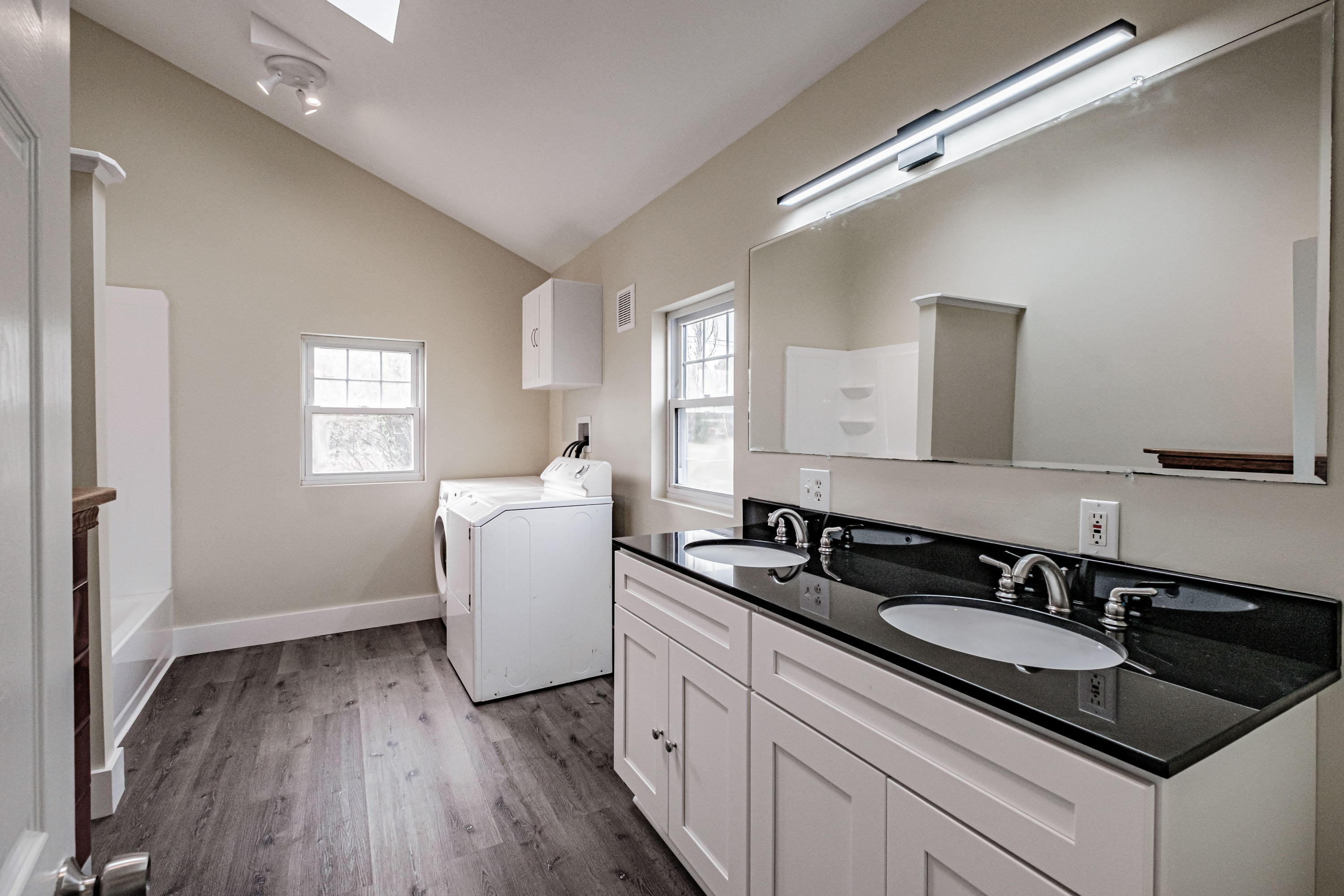 443 High Street, Paris, ME, 04281-6507