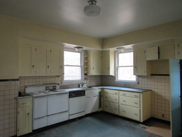 49 Pearl Street, Augusta, ME, 04330