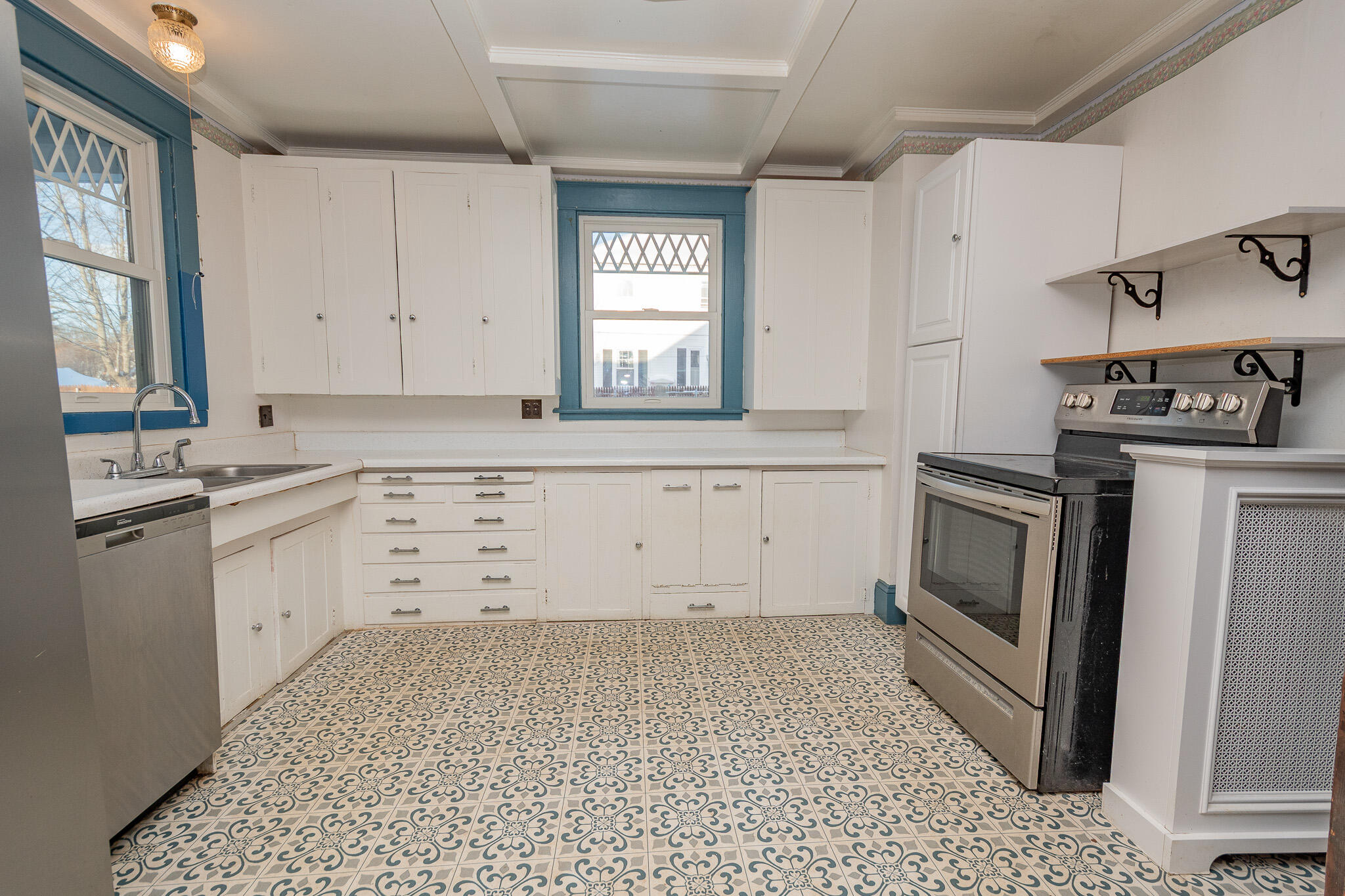 11 Alton Street, Milo, ME, 04463