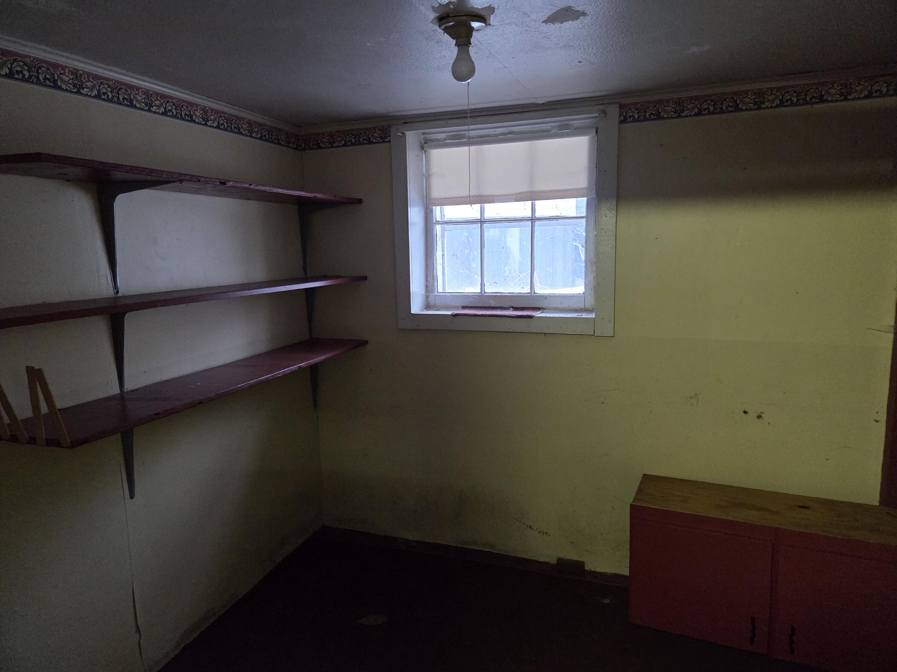 90 Bates Street, Millinocket, ME, 04462