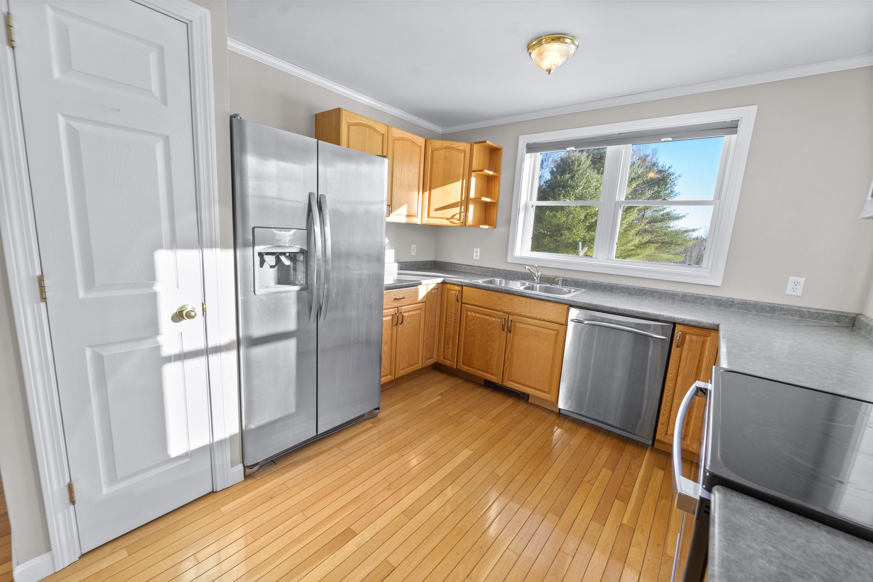 50 Emerald Drive, Hampden, ME, 04444