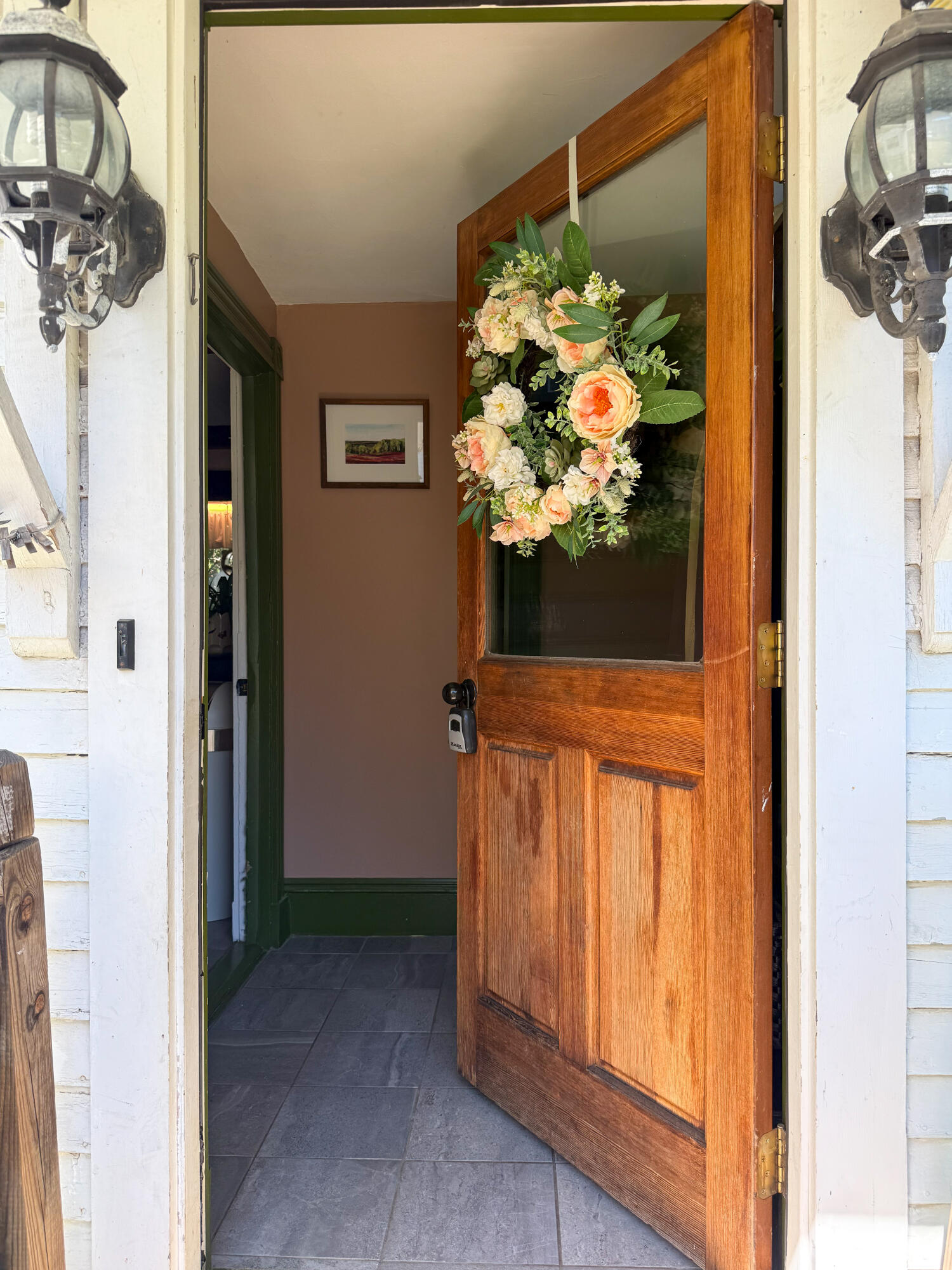Entry room