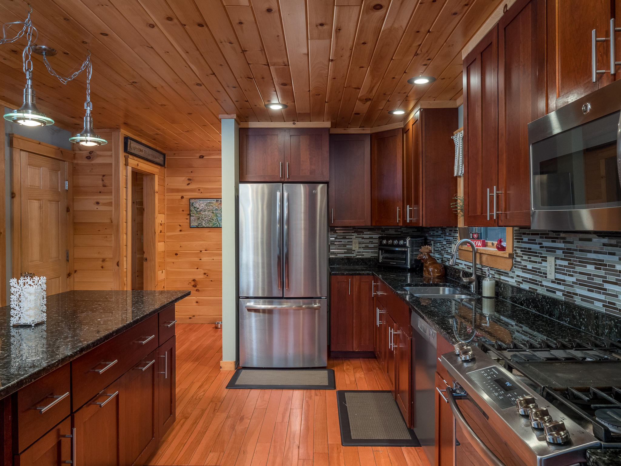 84 Valley View Drive, Newry, ME, 04261