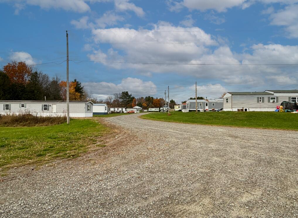 714 Hinckley Road, Clinton, ME, 04927