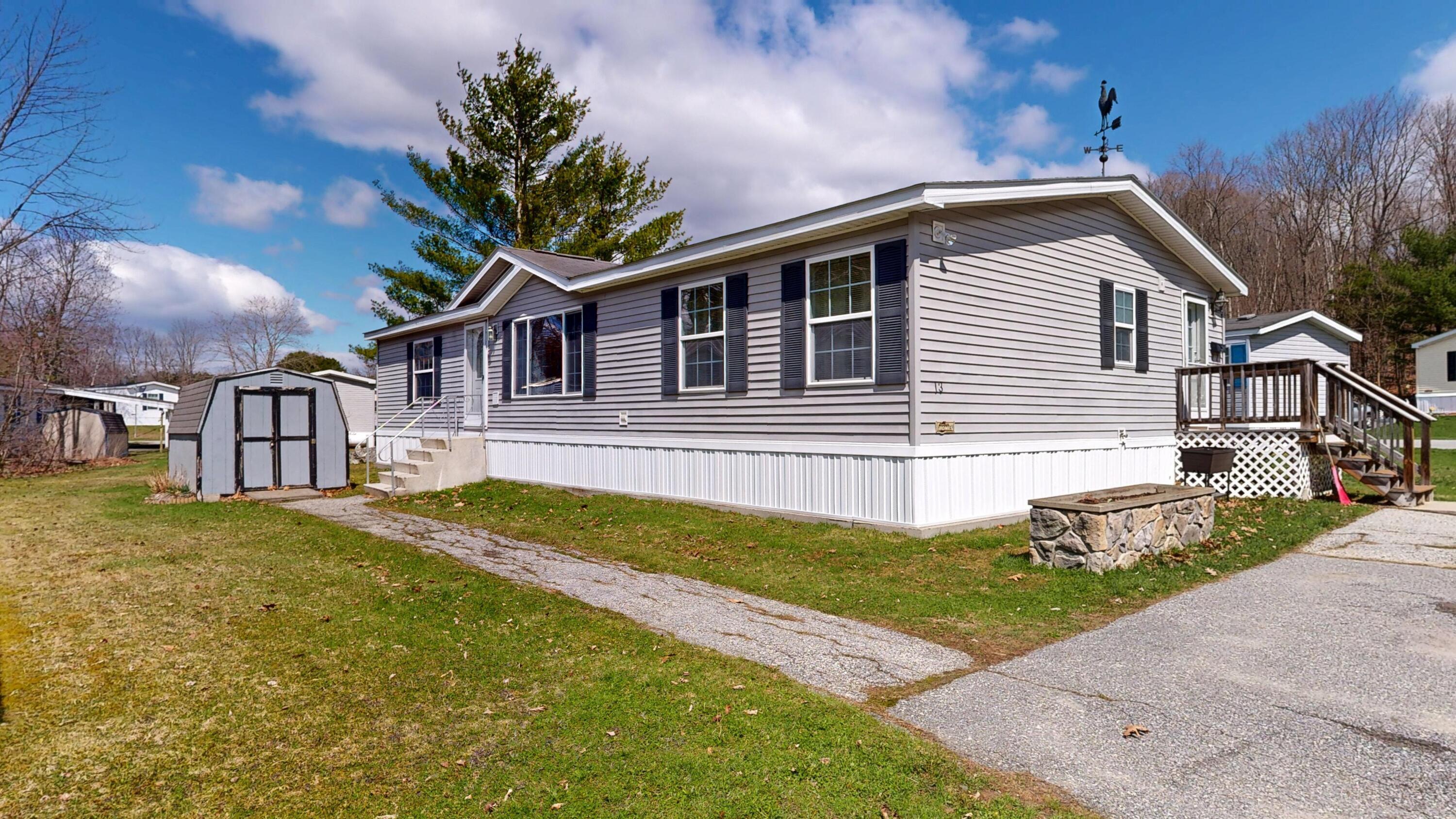 13 Evergreen Road, Lewiston, ME, 04240