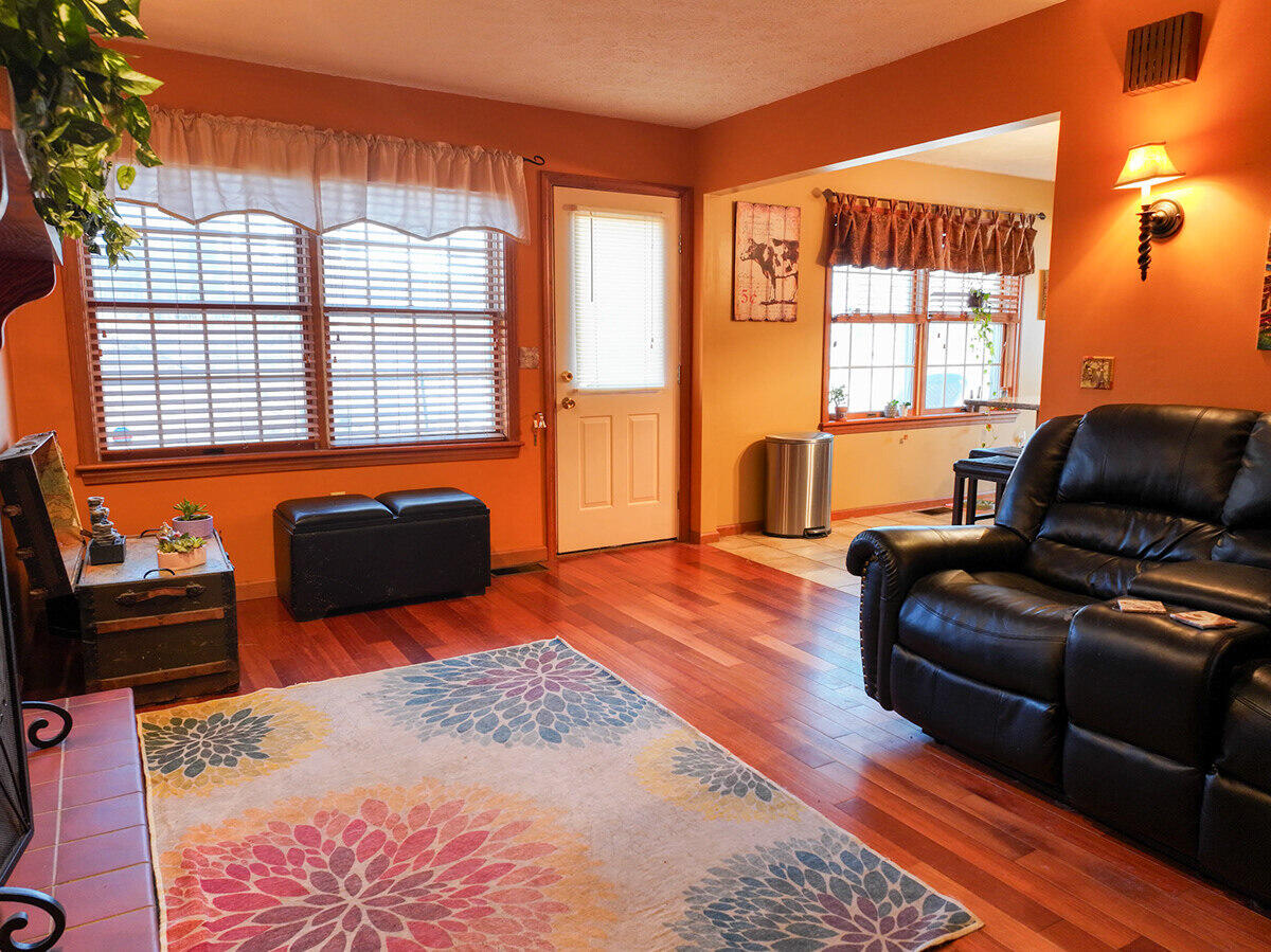 11 Kensington Terrace, Lewiston, ME, 04240