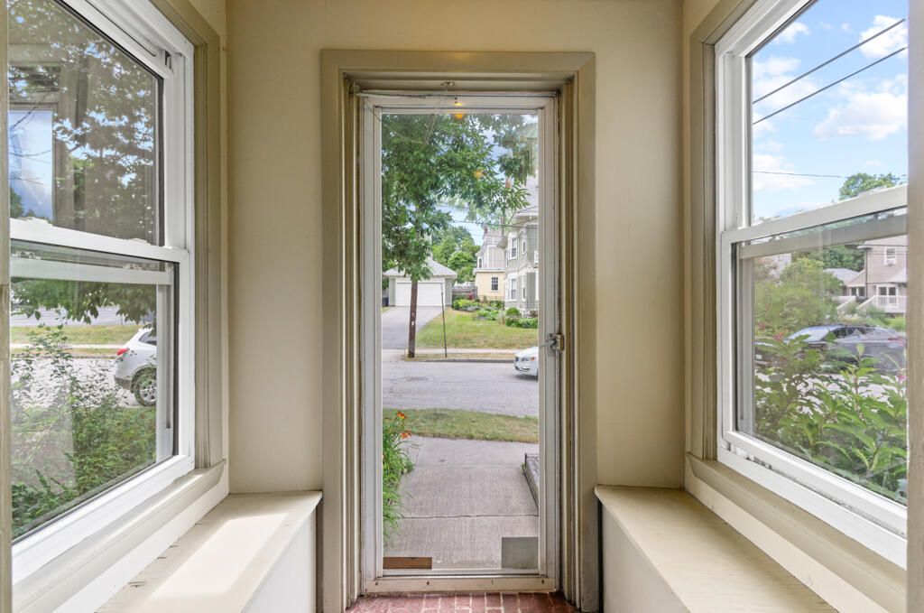 48 Belmont Street, Portland, ME 04101 DSC02834