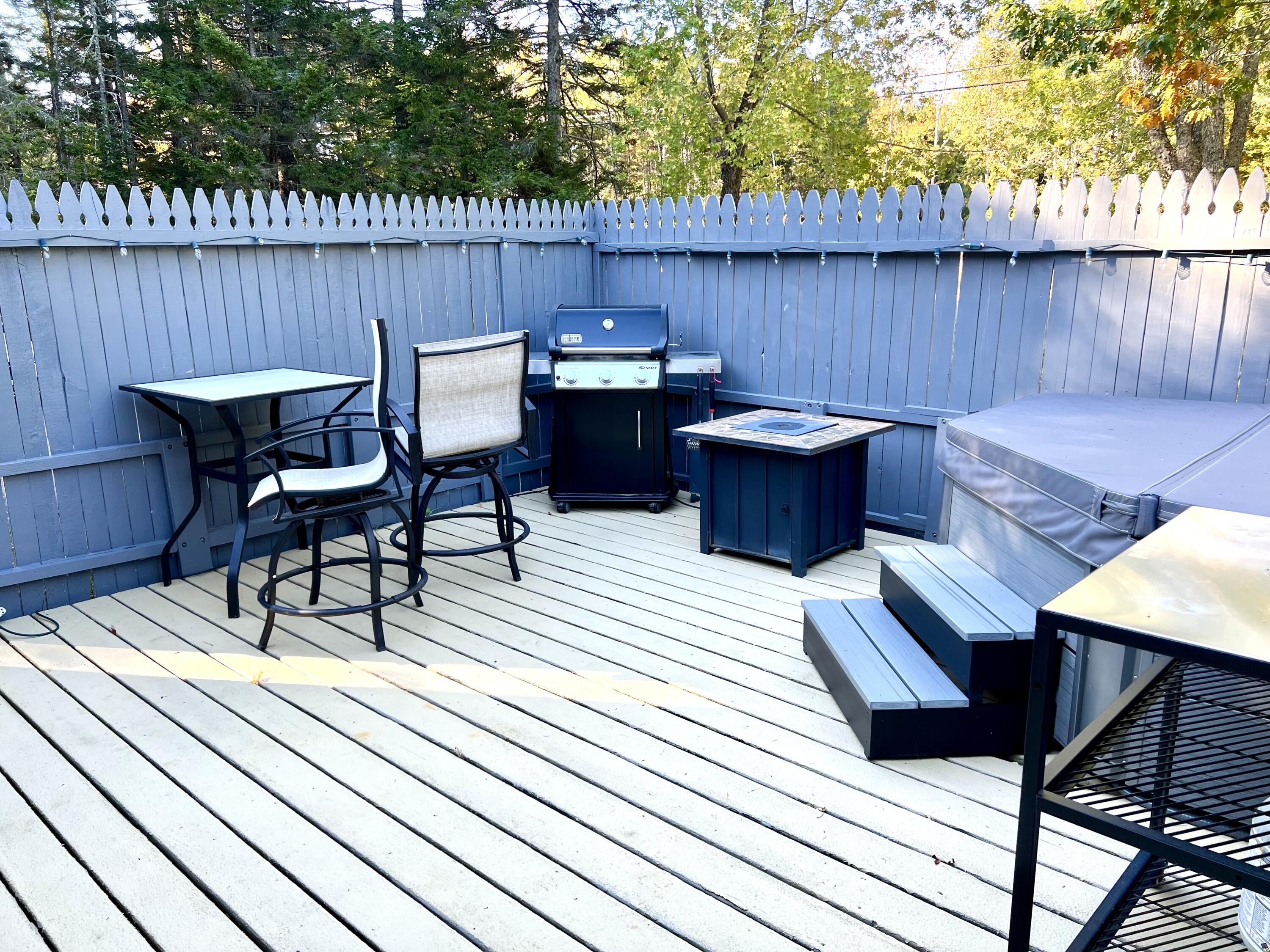 17 Freeman Ridge Road, Southwest Harbor, ME, 04679