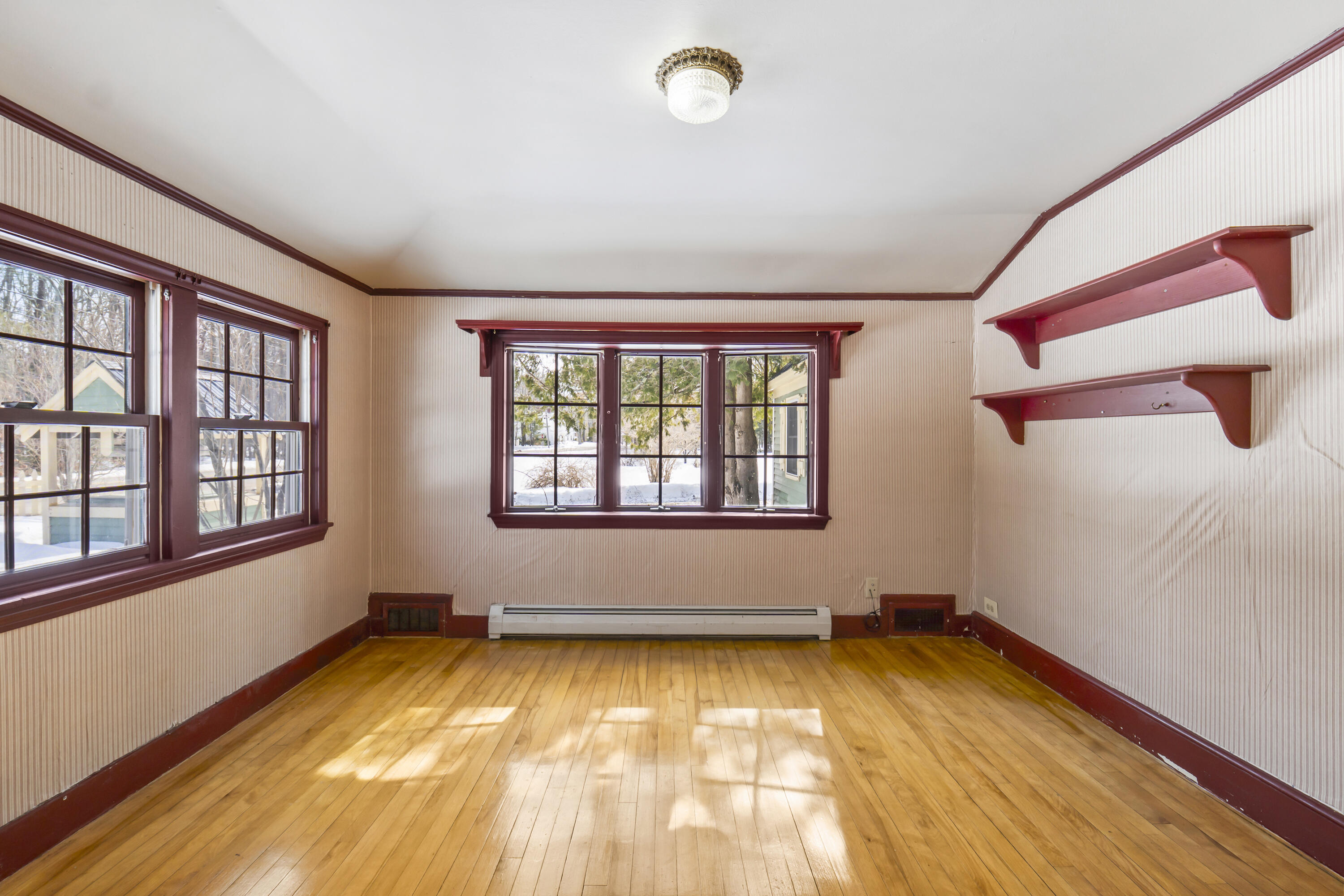 46 N Gorham Road, Gorham, ME, 04038