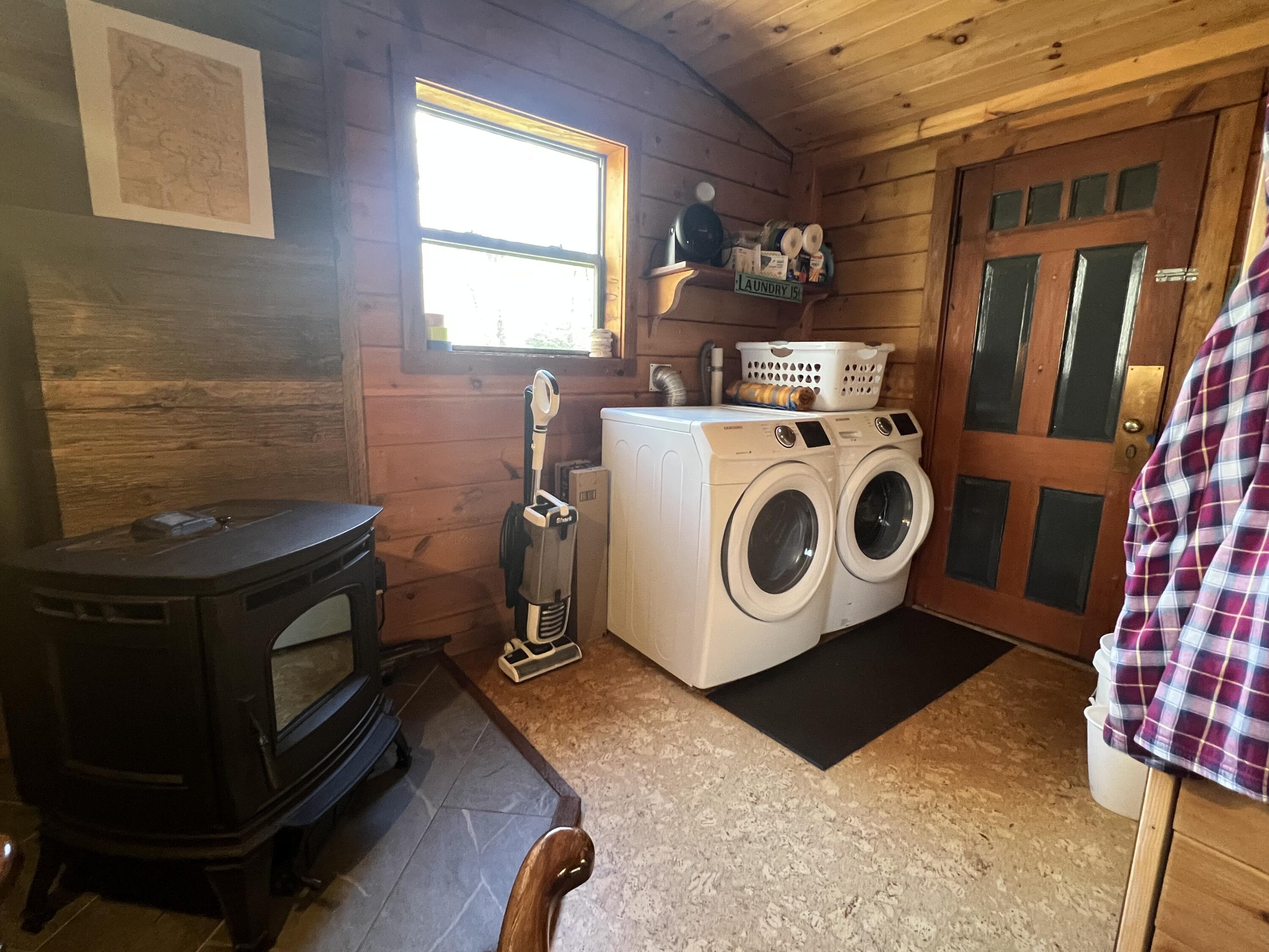 23 Tory Hill Road, Phillips, ME, 04966