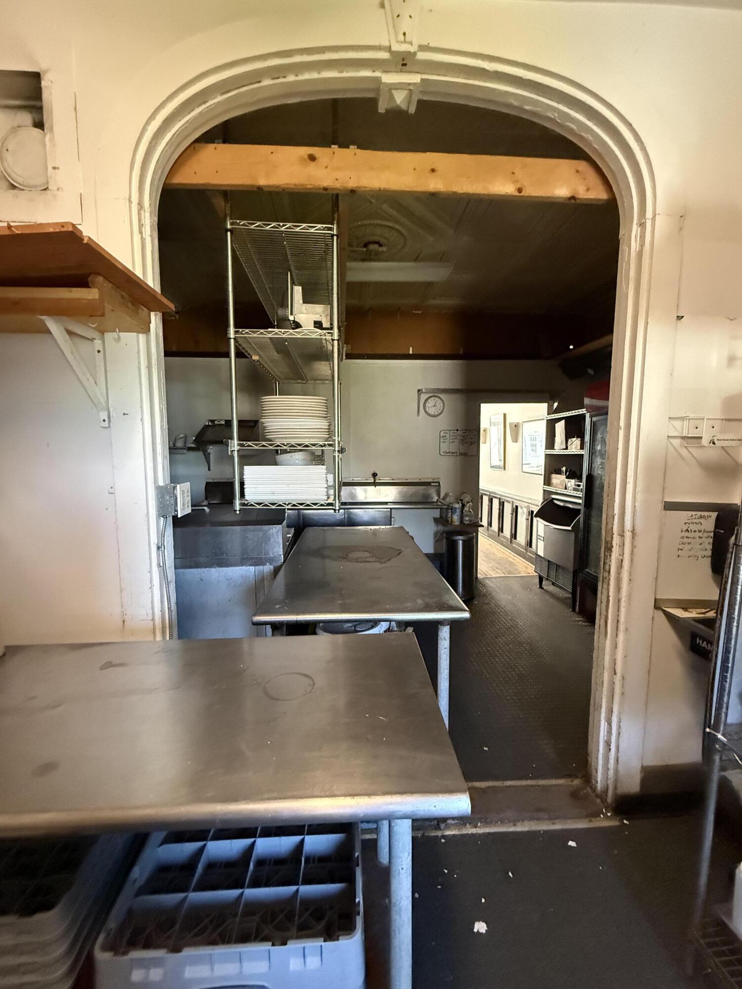 64 Main Street, Vinalhaven, ME, 04863