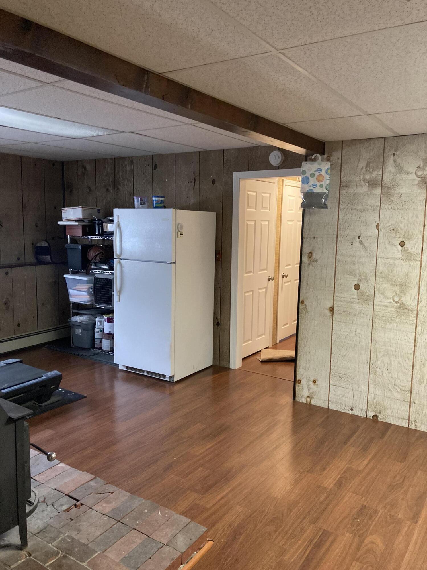 1 Carolyn Street, Topsham, ME, 04086