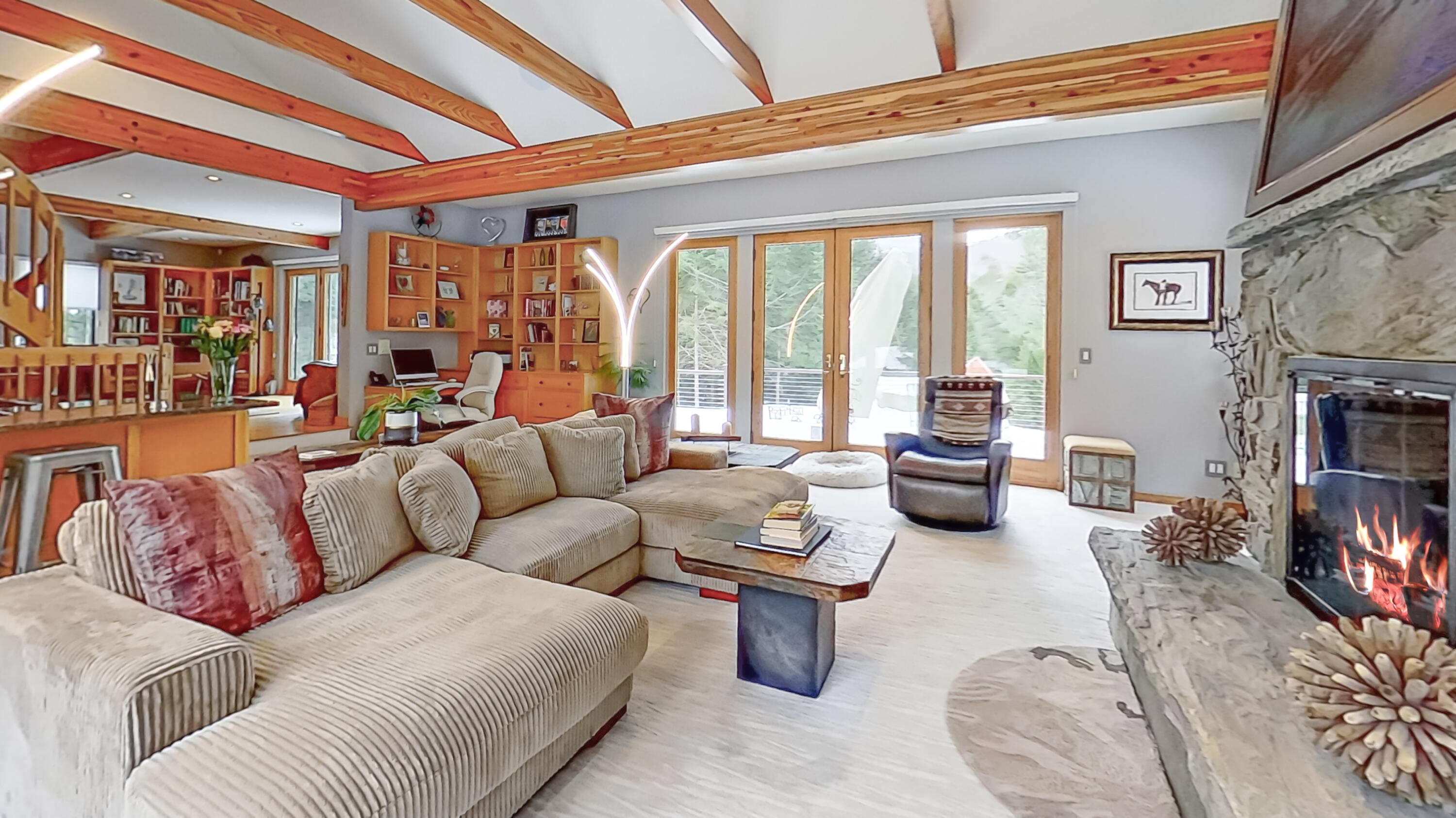 291 Molyneaux Road, Camden, ME, 04843
