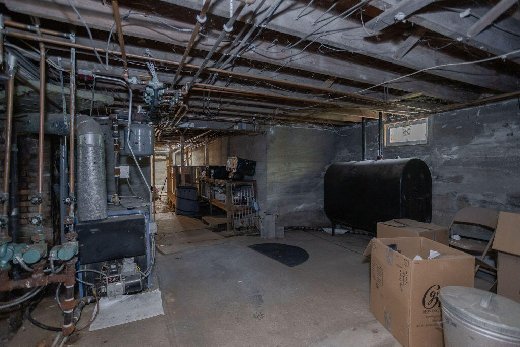 72 Main Street, Peru, ME, 04290