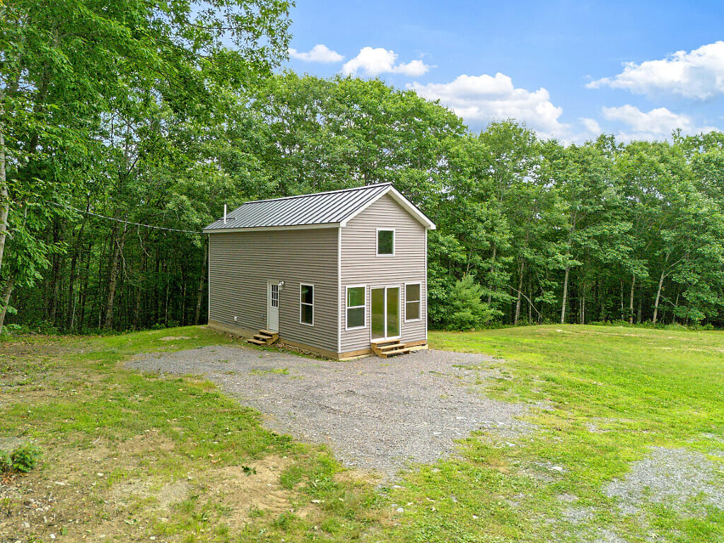 Photo of 212 Ross Hill Road Saint Albans ME 04971