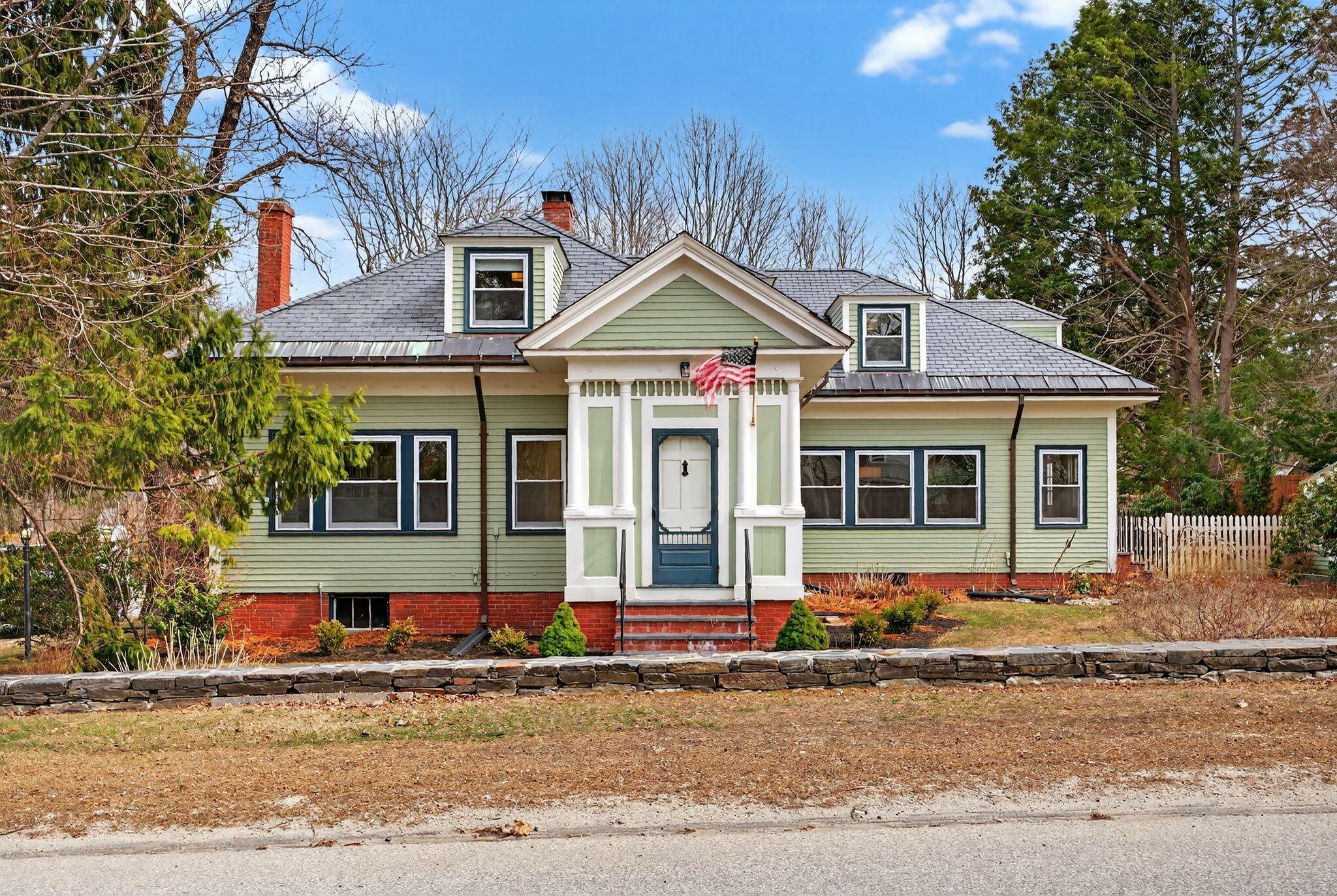 93 Foreside Road, Falmouth, ME, 04105