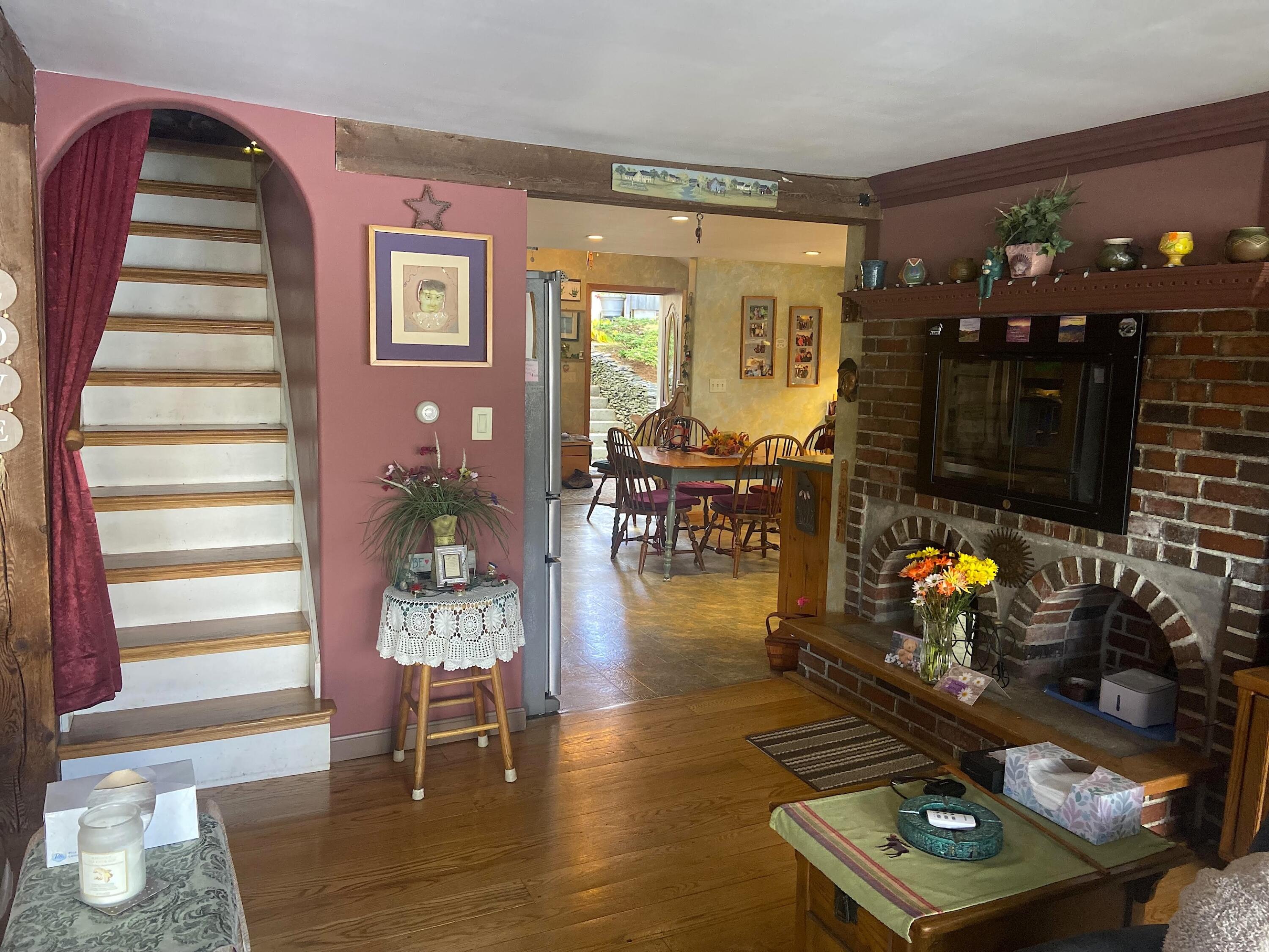 41 Haskell Avenue, Raymond, ME, 04071