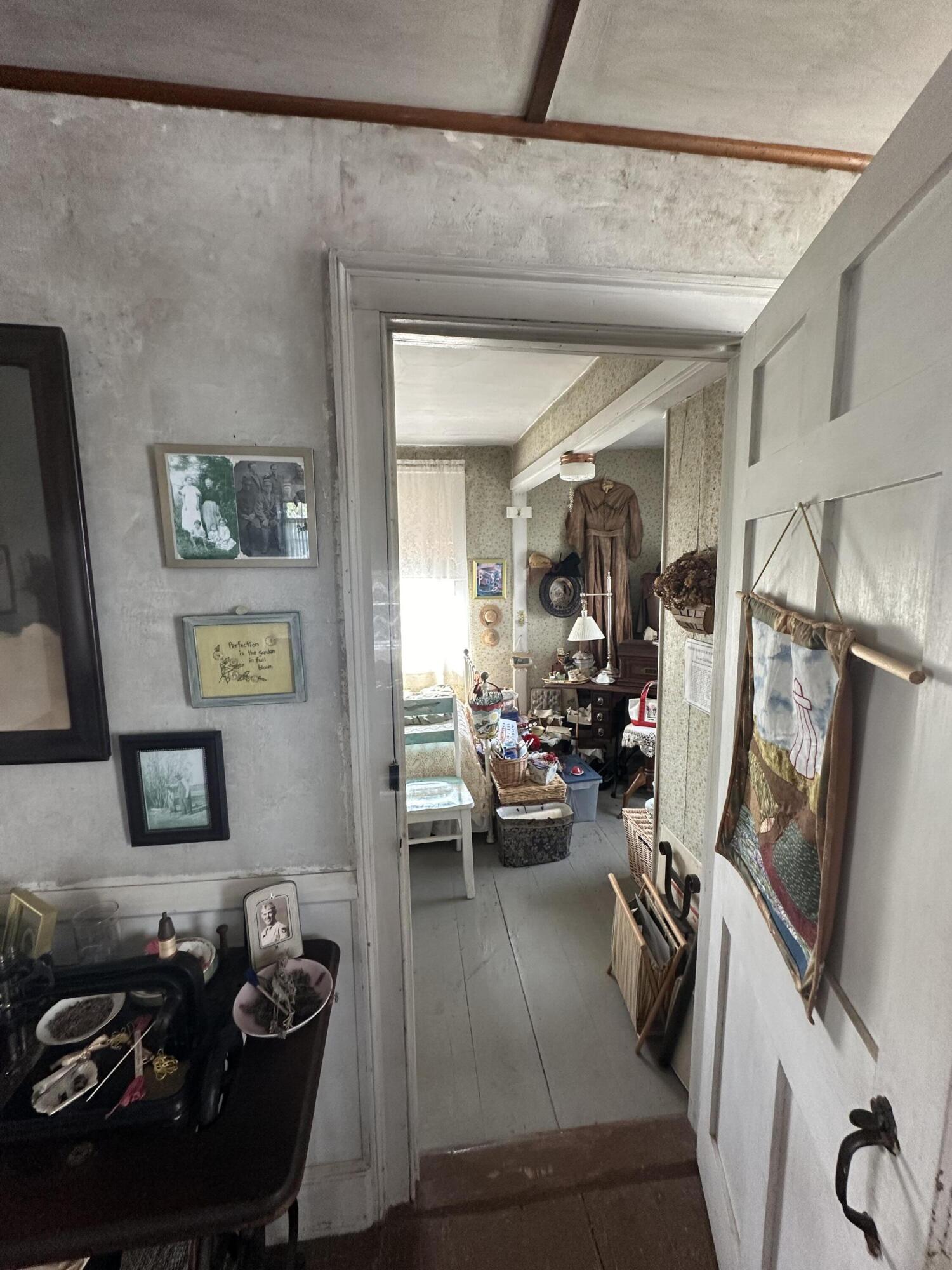 3 SOUTH Road, Matinicus Isle Plt, ME, 04851