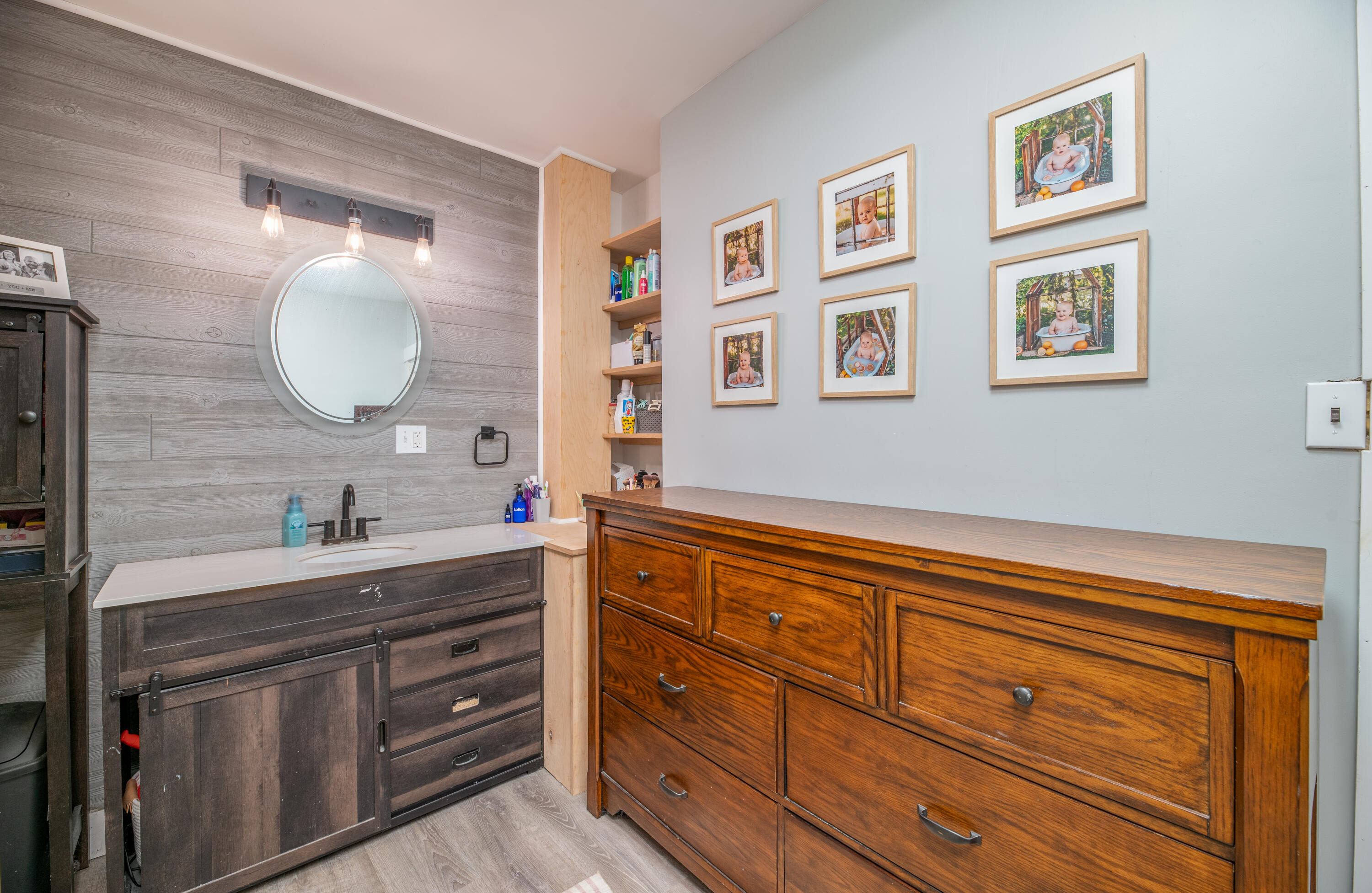 11 Cobbossee Avenue, Gardiner, ME, 04345