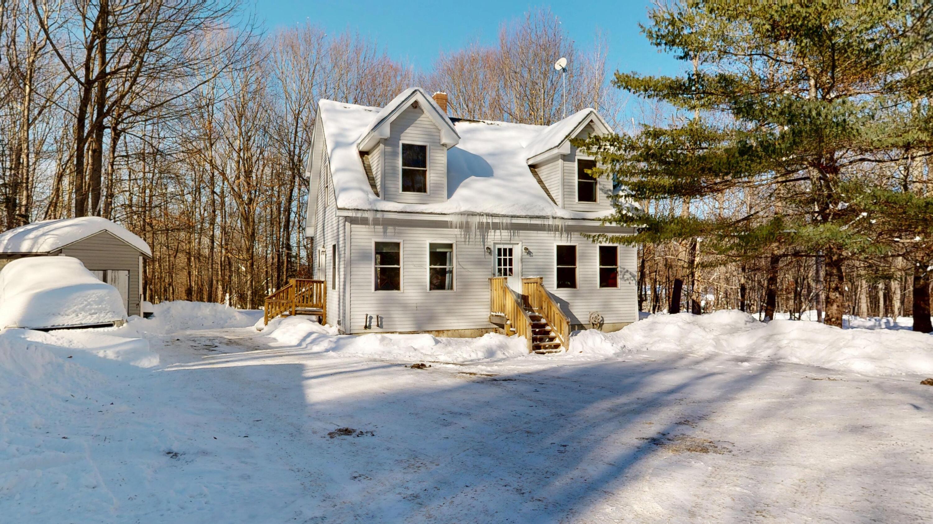 15 D And B, Buckfield, ME, 04220