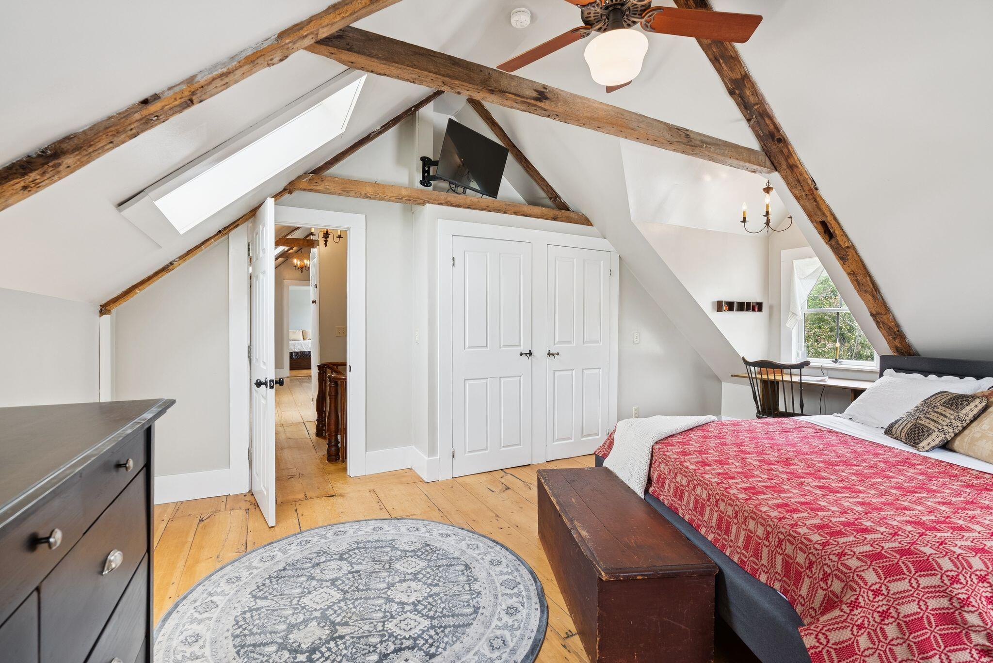 305 River Road, Hollis, ME, 04042