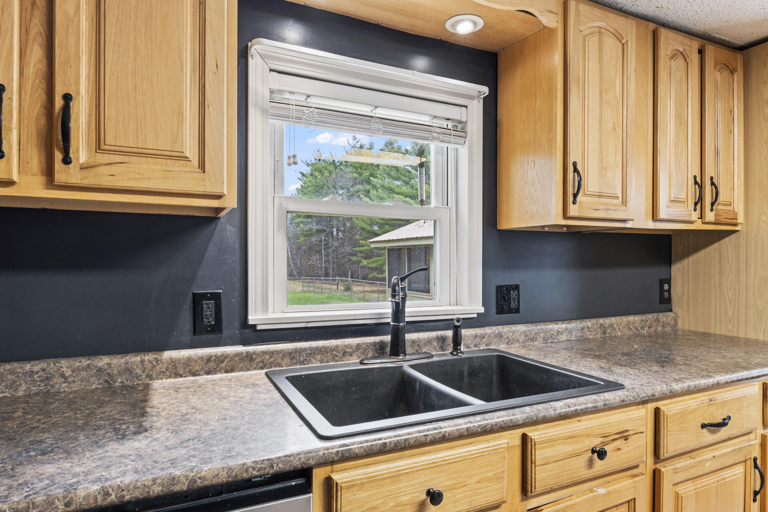 133 Main Street, Sumner, ME, 04292