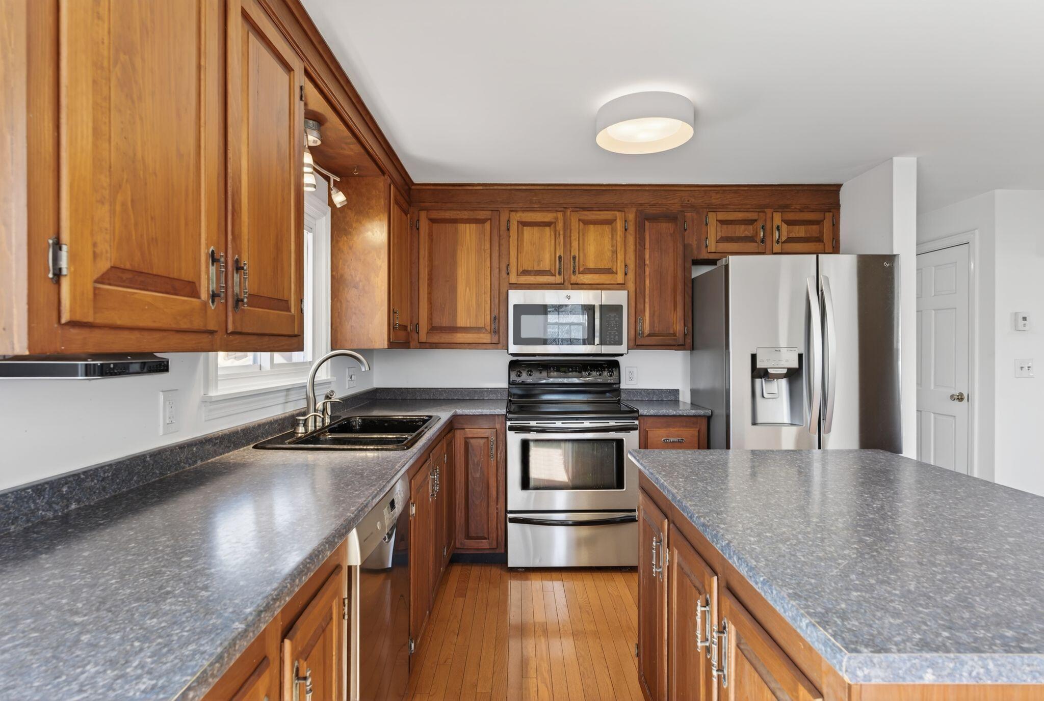 63 Scott Road, South Portland, ME, 04106