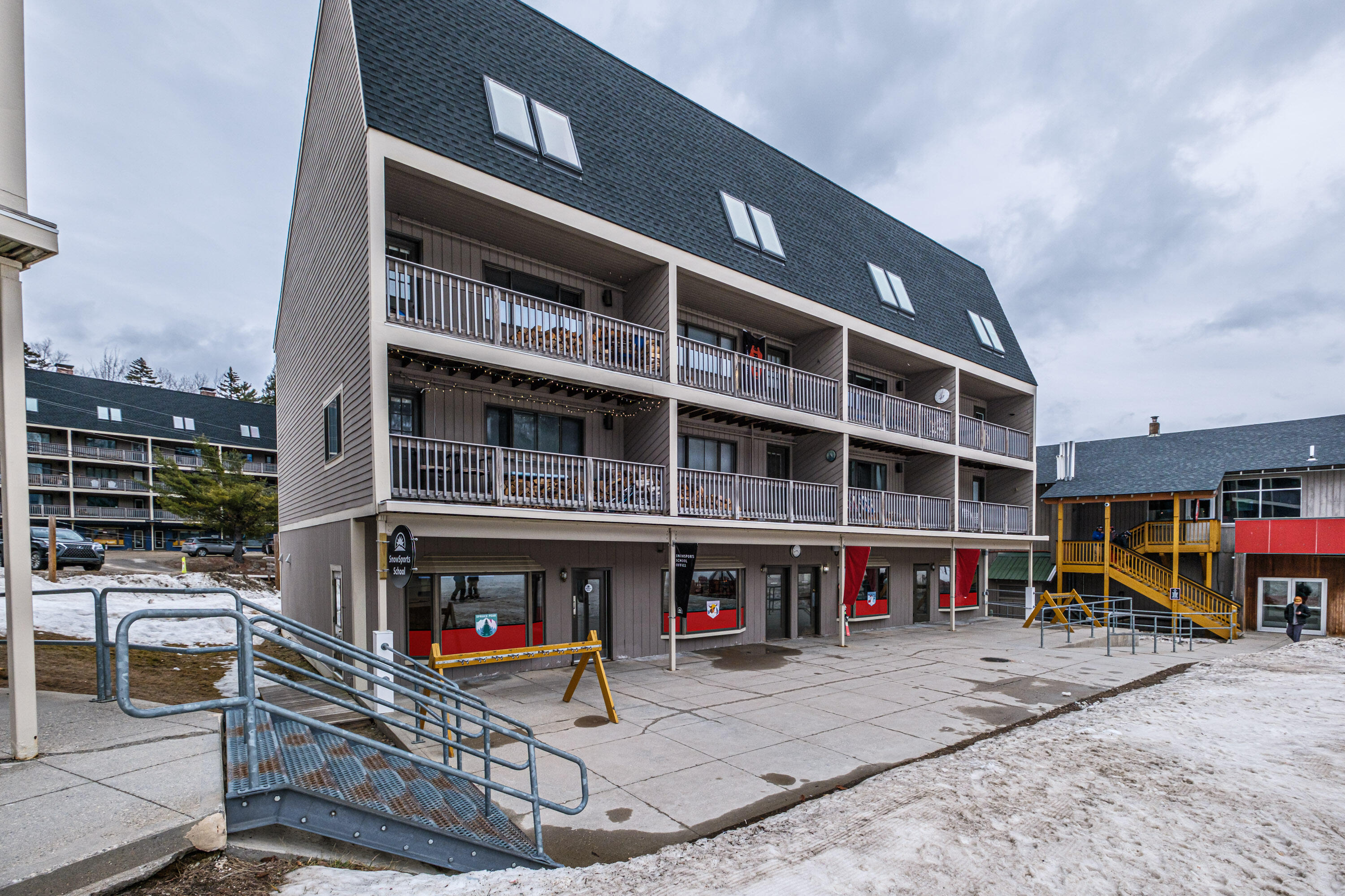 276 Skiway Road UNIT 1B, Newry, ME, 04261
