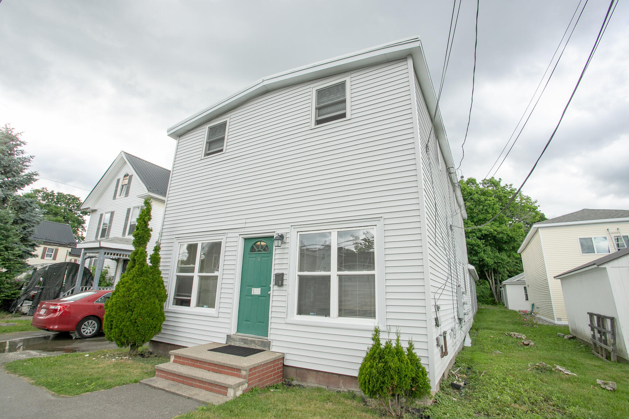 <p>Our Listings</p>