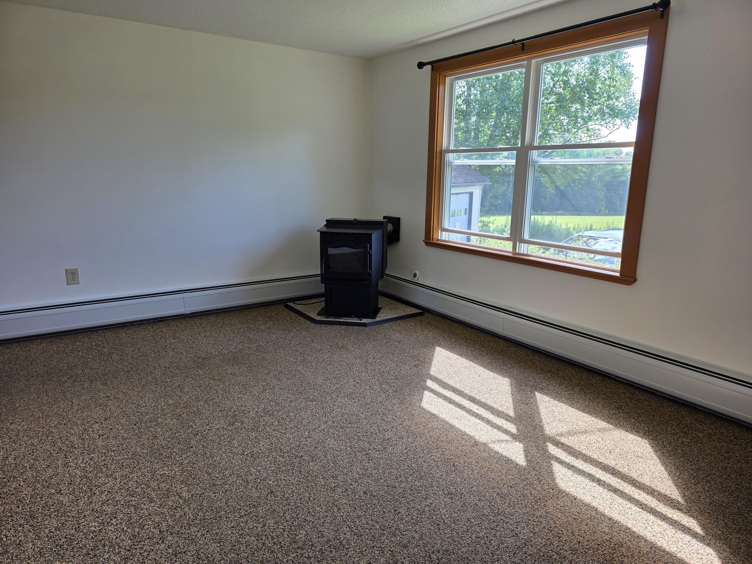 2 Number 10 Road, Dexter, ME 04930 12909