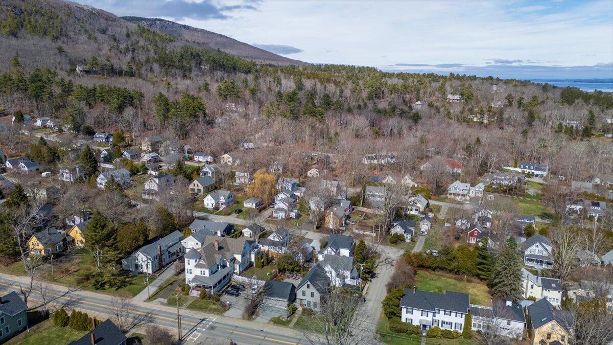 17 Mountain Street, Camden, ME, 04843