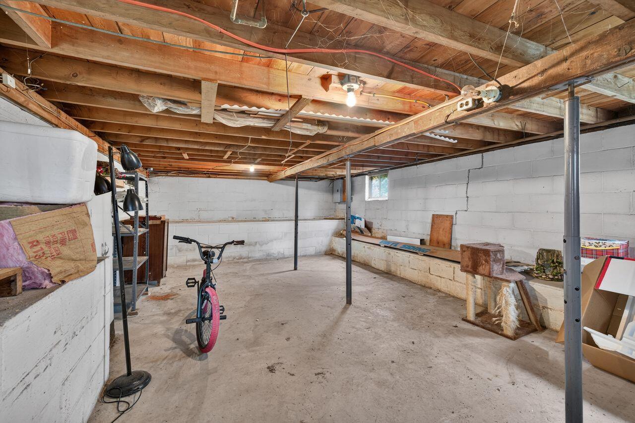 7 Bateman Street, Sanford, ME 04073 3G0A0391