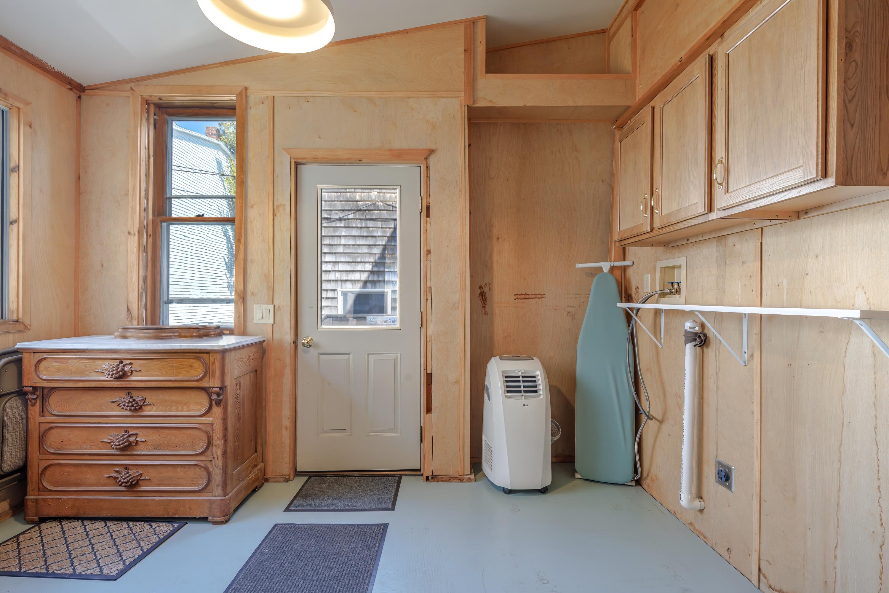 6 Sea Street, Northeast Harbor, Mount Desert, ME, 04662