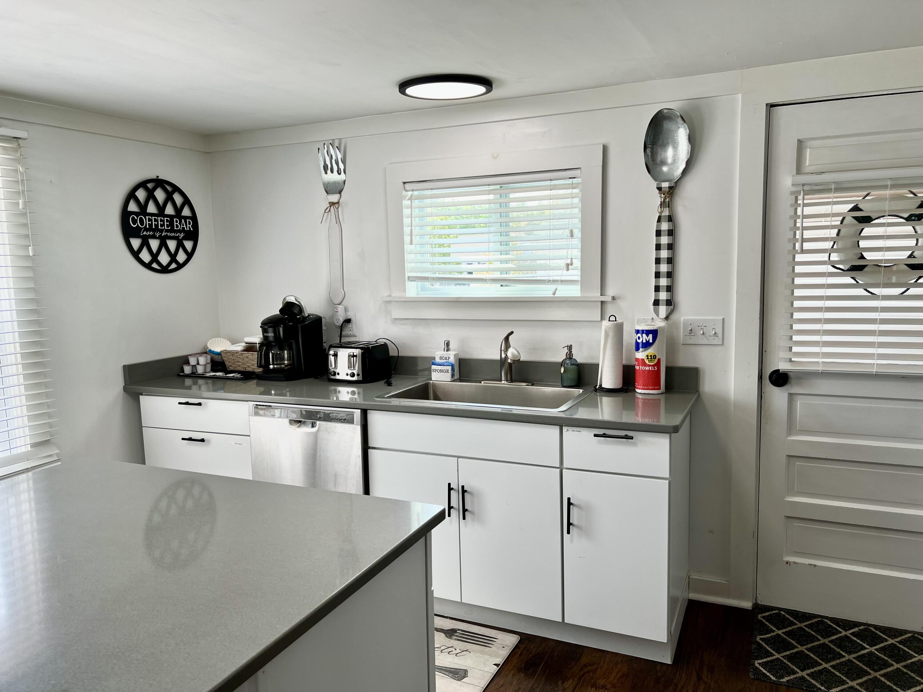 14 Seal Cove Road, Southwest Harbor, ME, 04679