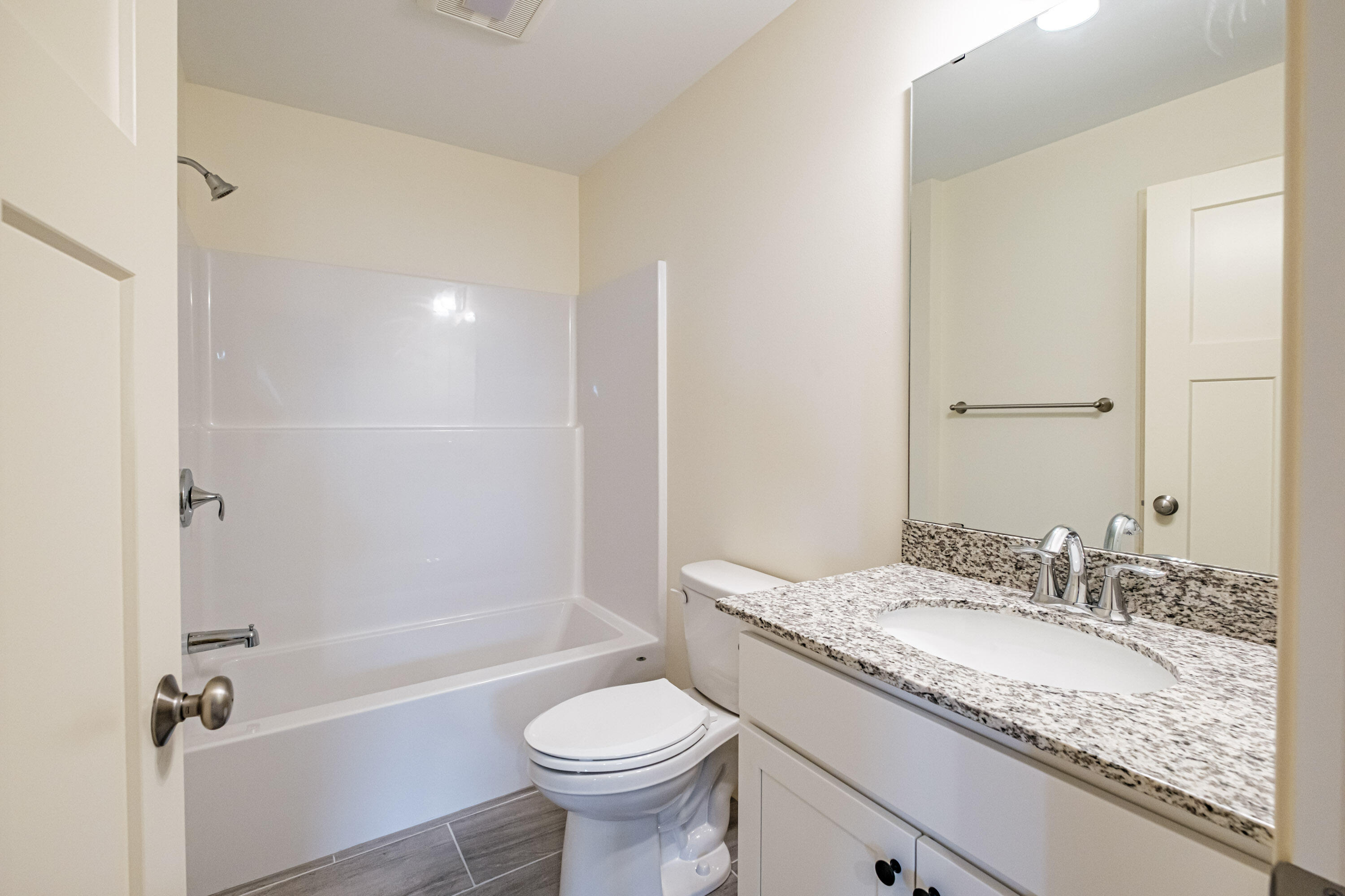 31 Woodbrey Lane, Standish, ME, 04084