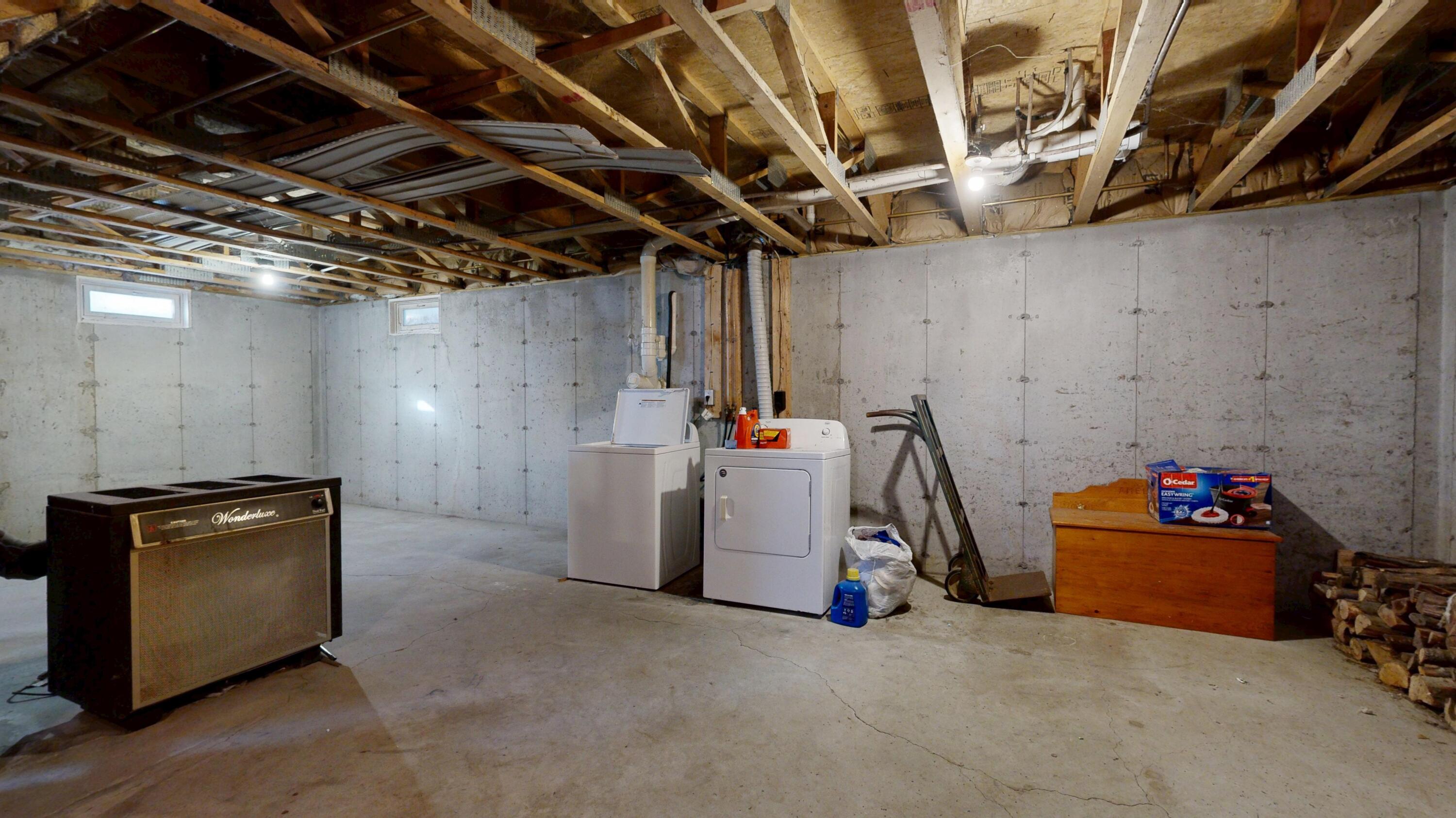 15 D And B, Buckfield, ME, 04220