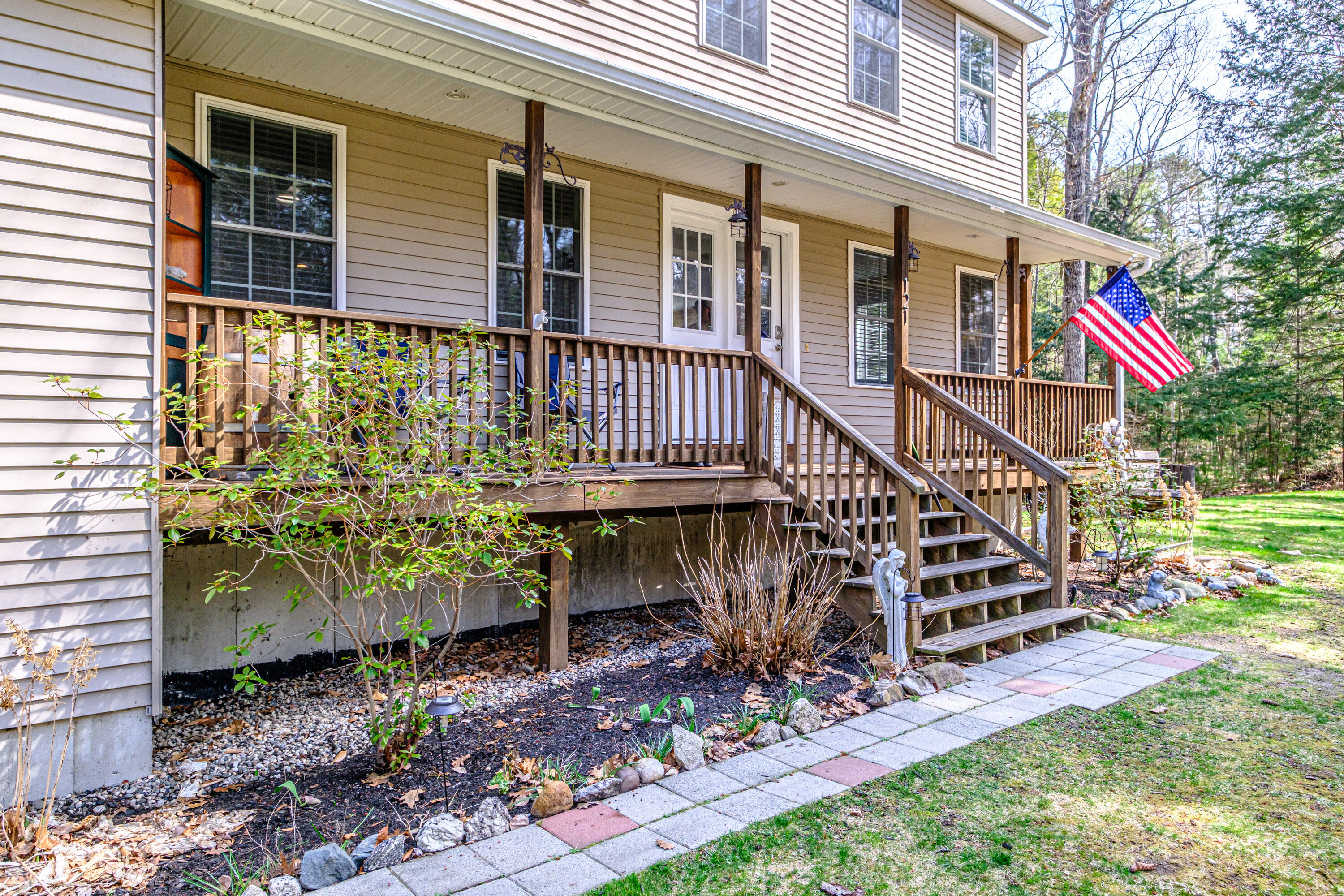 121 Shore Road, Sebago, ME, 04029