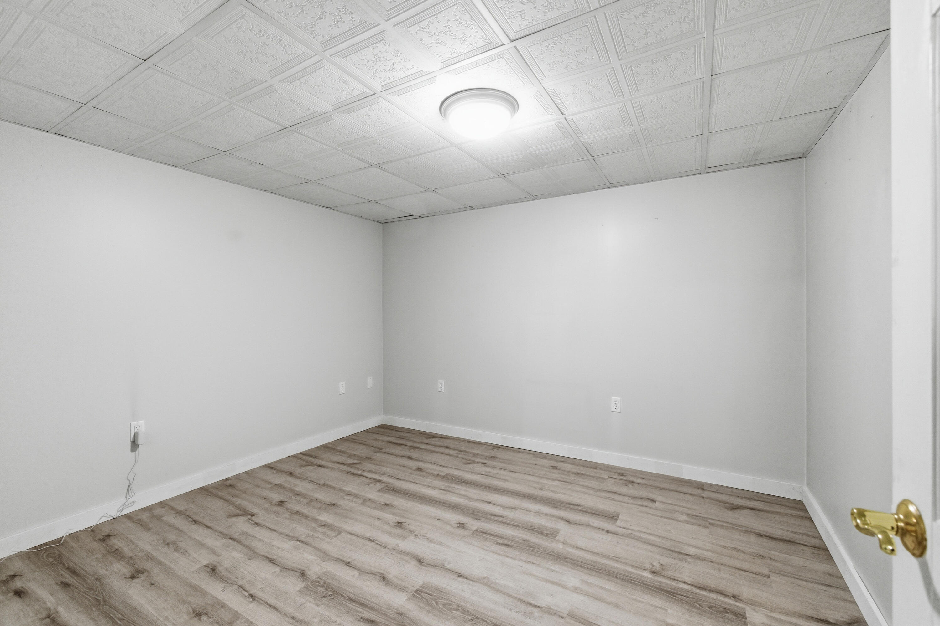 357 River Road, Topsham, ME, 04086 357 River Road, Topsham, ME, 04086