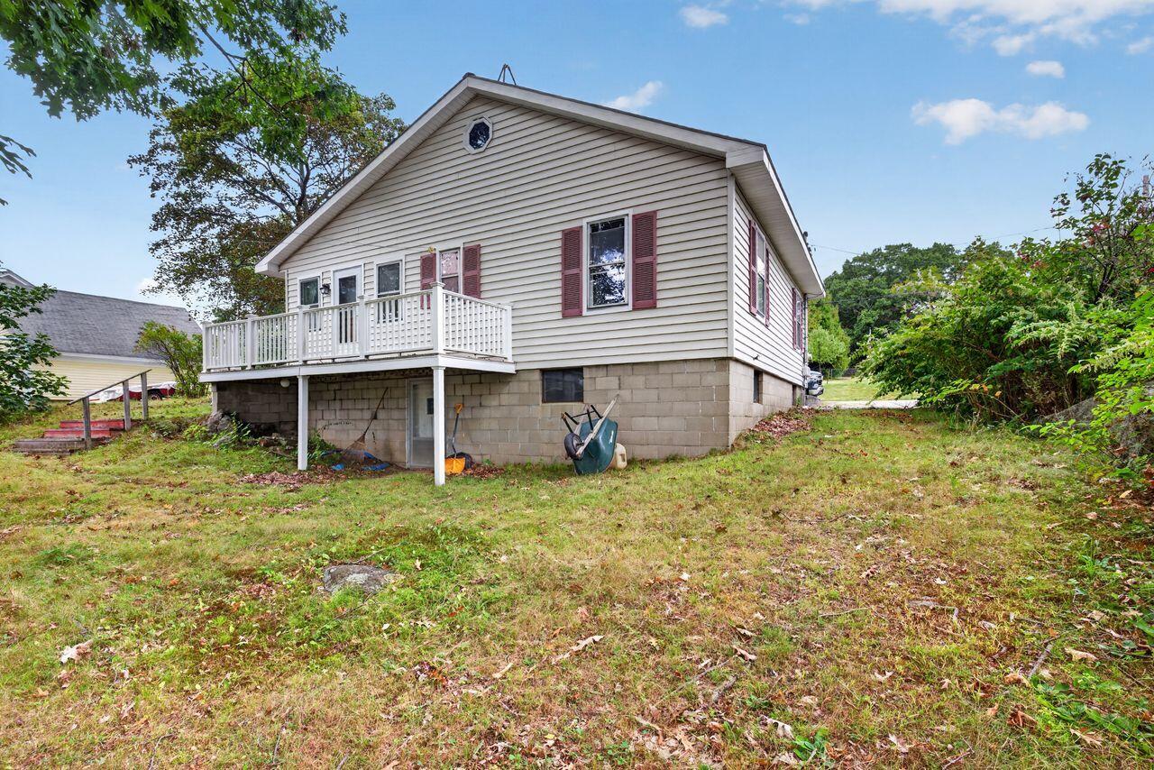 7 Bateman Street, Sanford, ME 04073 3G0A0460
