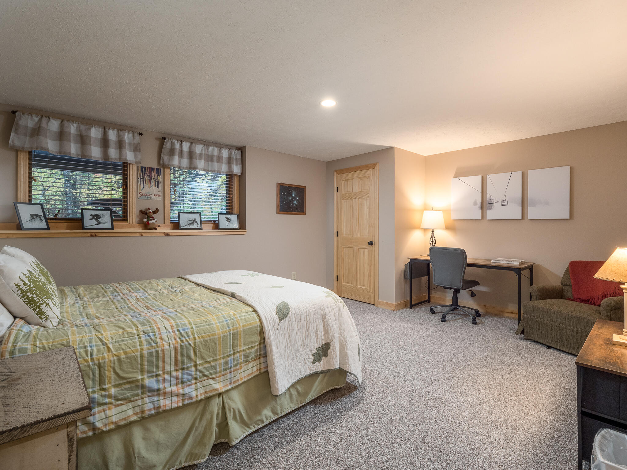 164 Keystone Drive, Newry, ME, 04261
