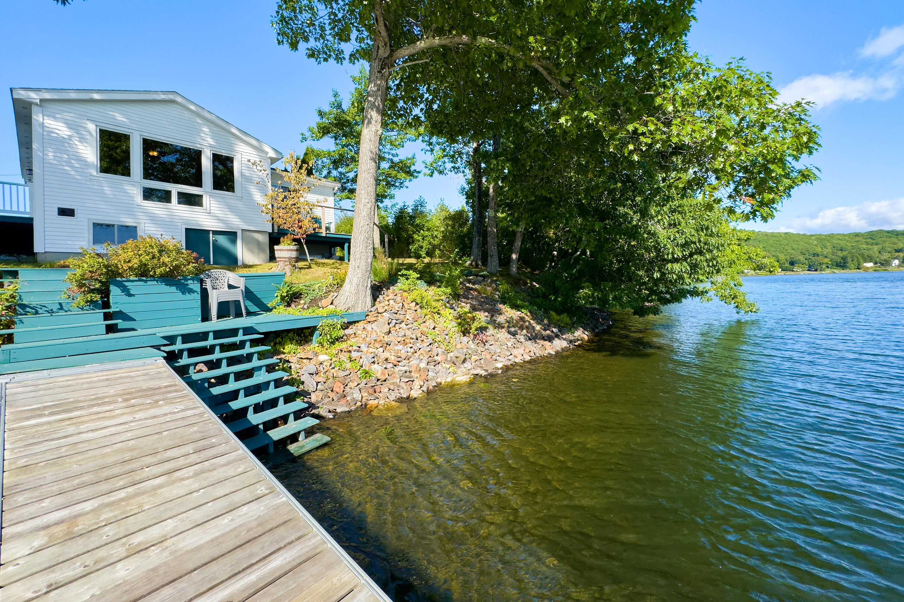 127 Lake View Drive