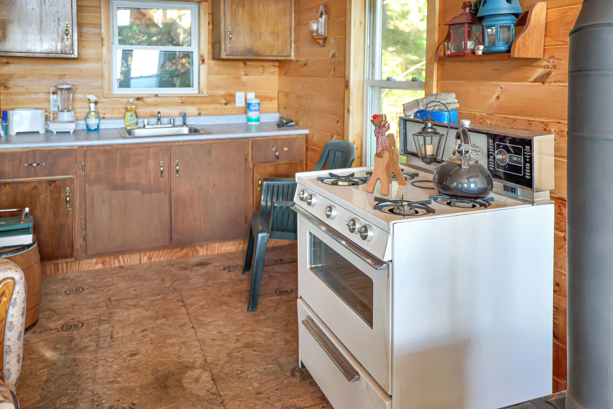 44 Mountain View Road, Mexico, ME, 04224