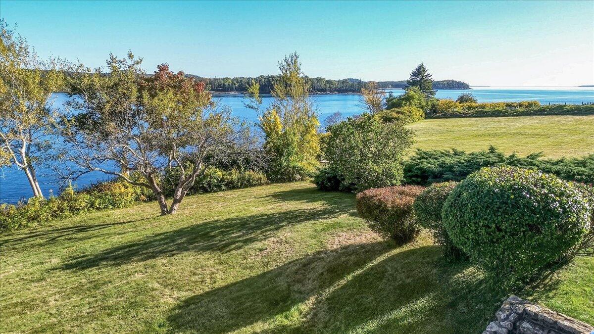 79 Perkins Street, Castine, ME, 04421