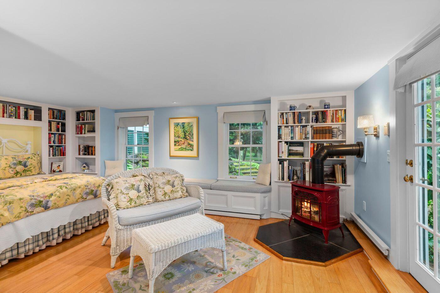 22 High Street, Camden, ME, 04843