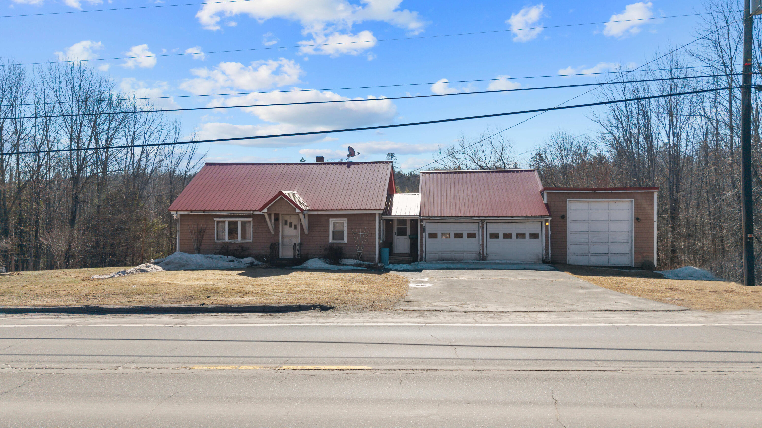515 Water Street, Guilford, ME, 04443