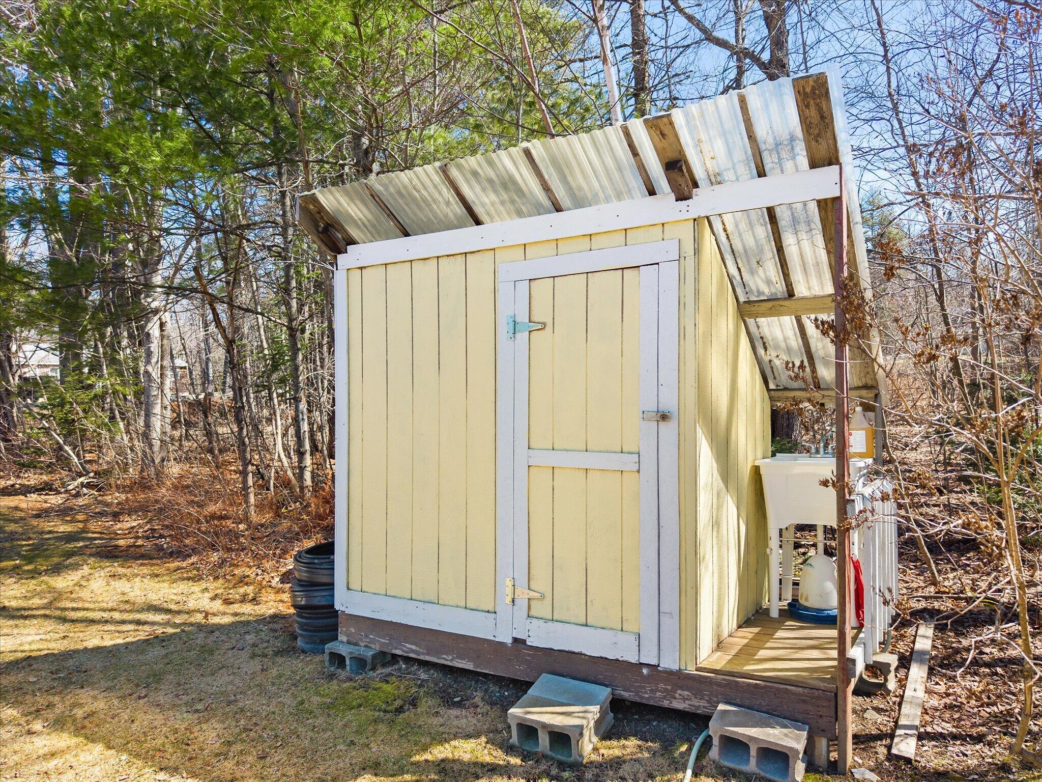 32 Charles Drive, Holden, ME, 04429