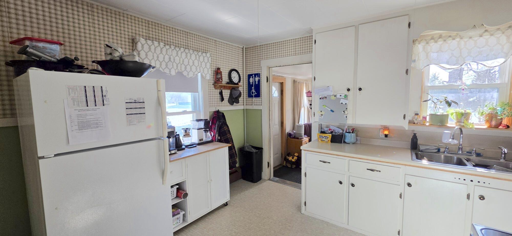 14 Pleasant Street, Presque Isle, ME, 04769