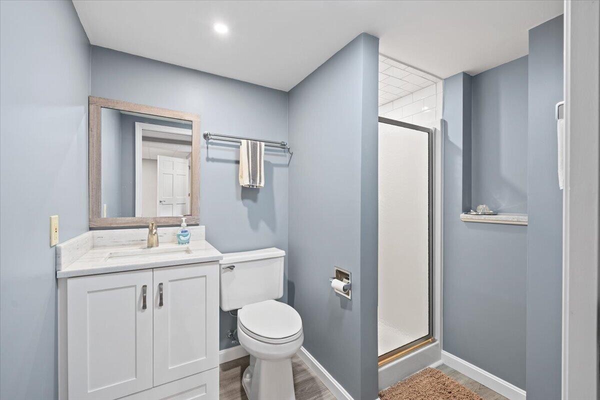 40 Old Neck Road, Scarborough, ME 04074 Lower Level Bathroom