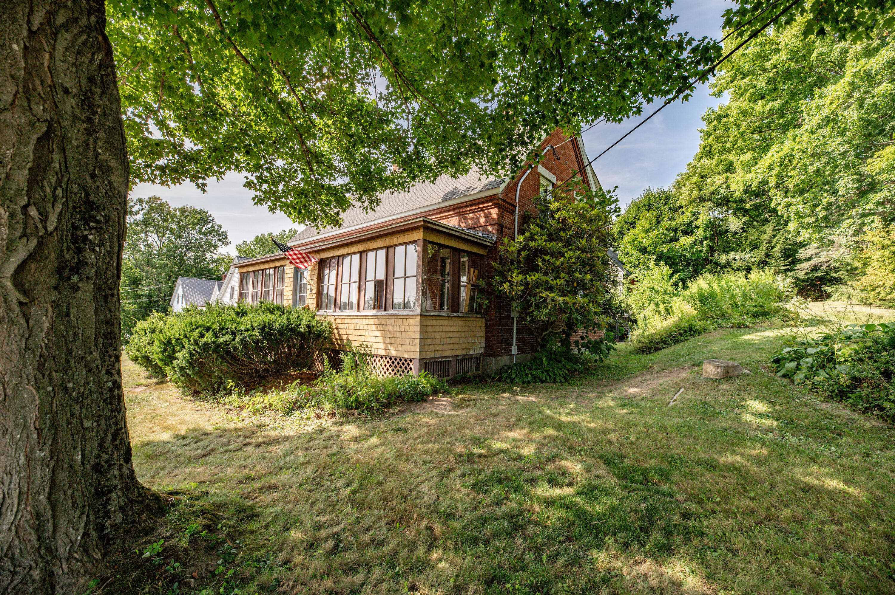 11 Cobbossee Avenue, Gardiner, ME, 04345